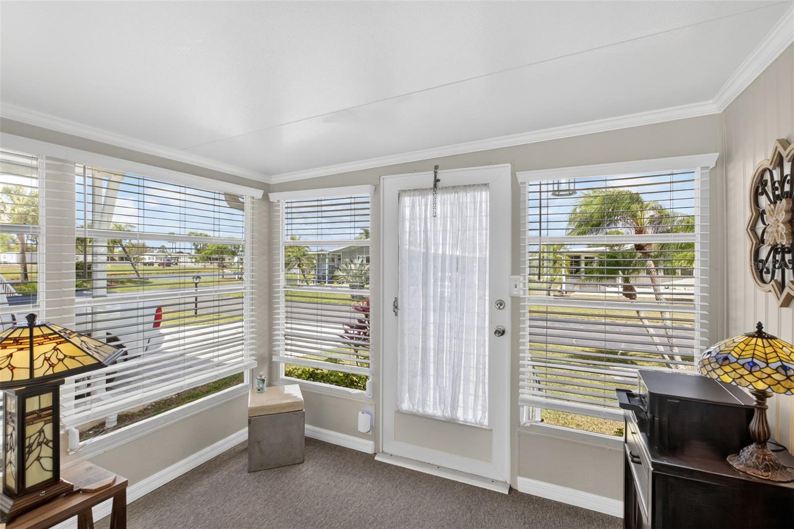 Image 18 of 72 For 487 Loma Linda