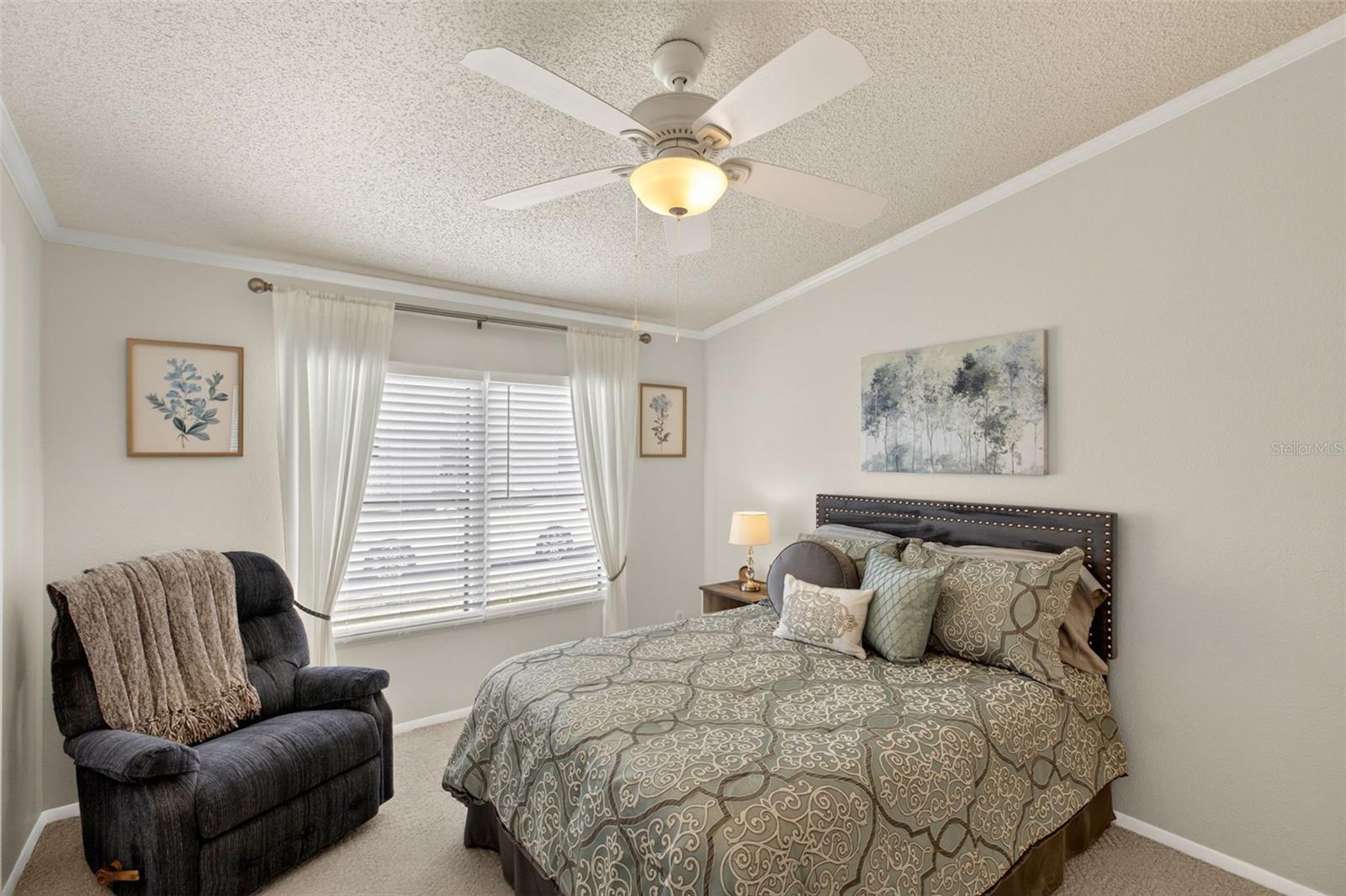 Image 25 of 72 For 487 Loma Linda