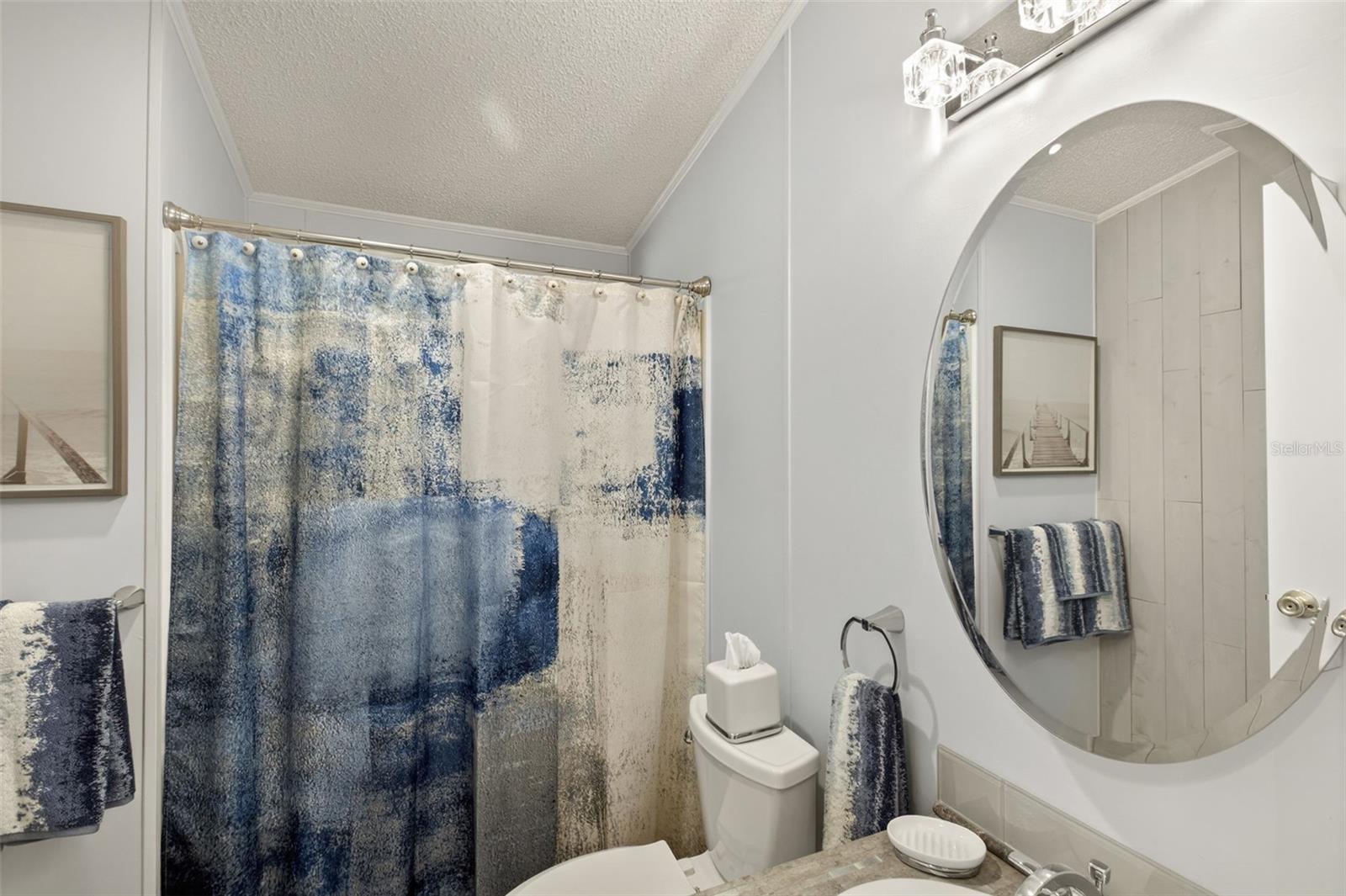 Image 27 of 72 For 487 Loma Linda