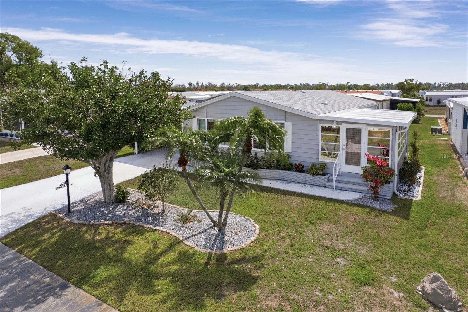 Image 30 of 72 For 487 Loma Linda