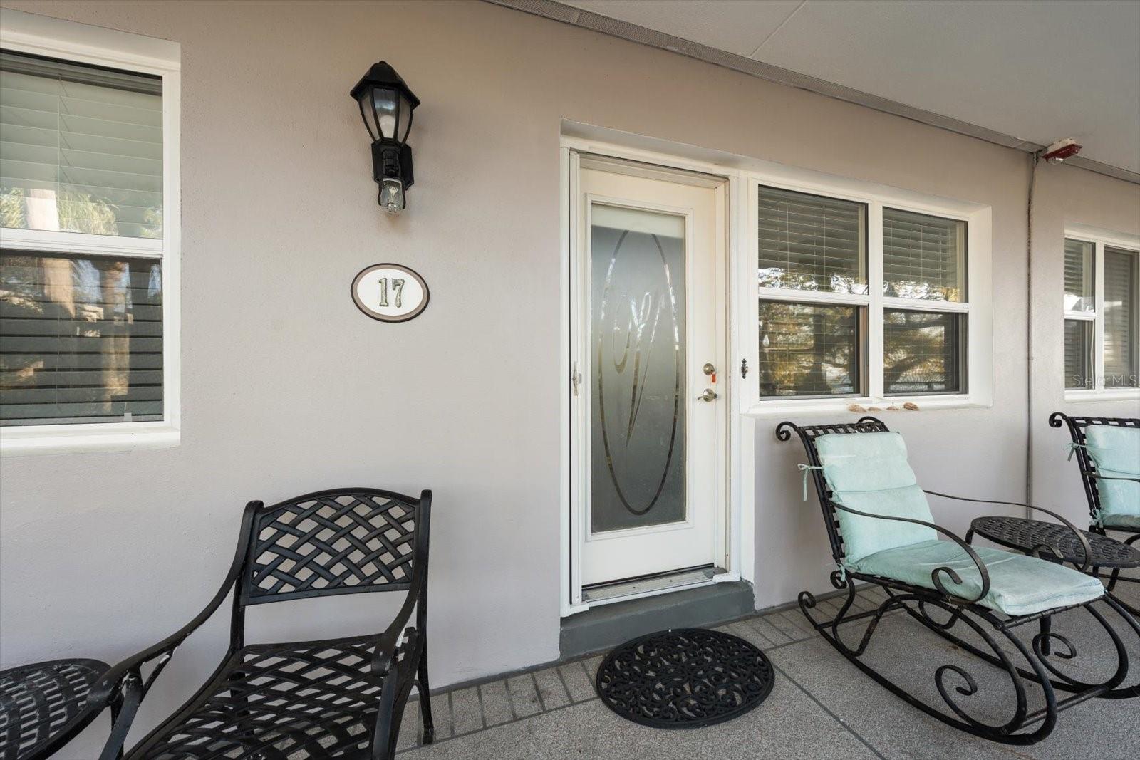 Image 9 of 33 For 1101 Victoria Drive 17