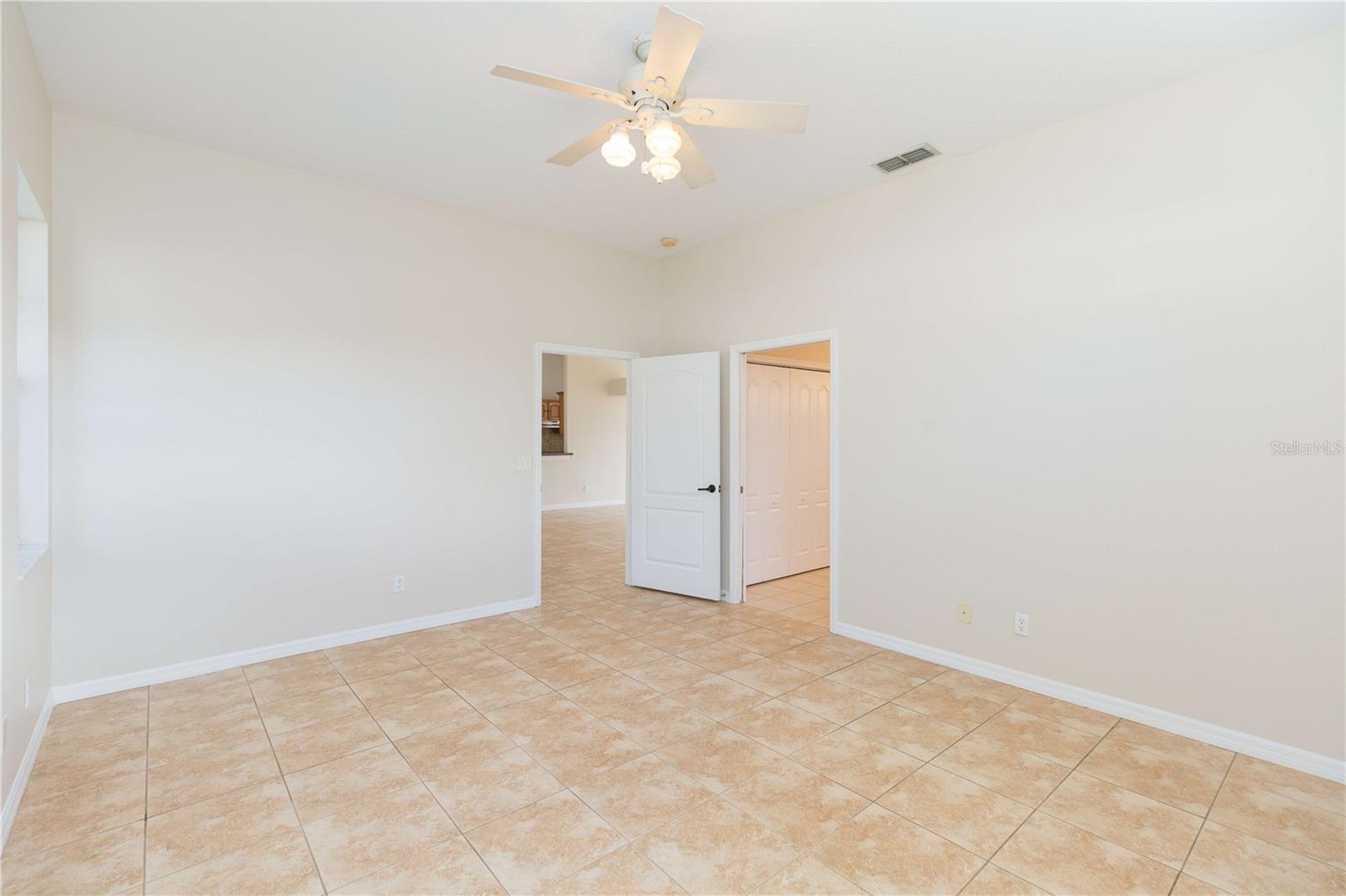 Image 25 of 55 For 36281 Oak Knoll Loop