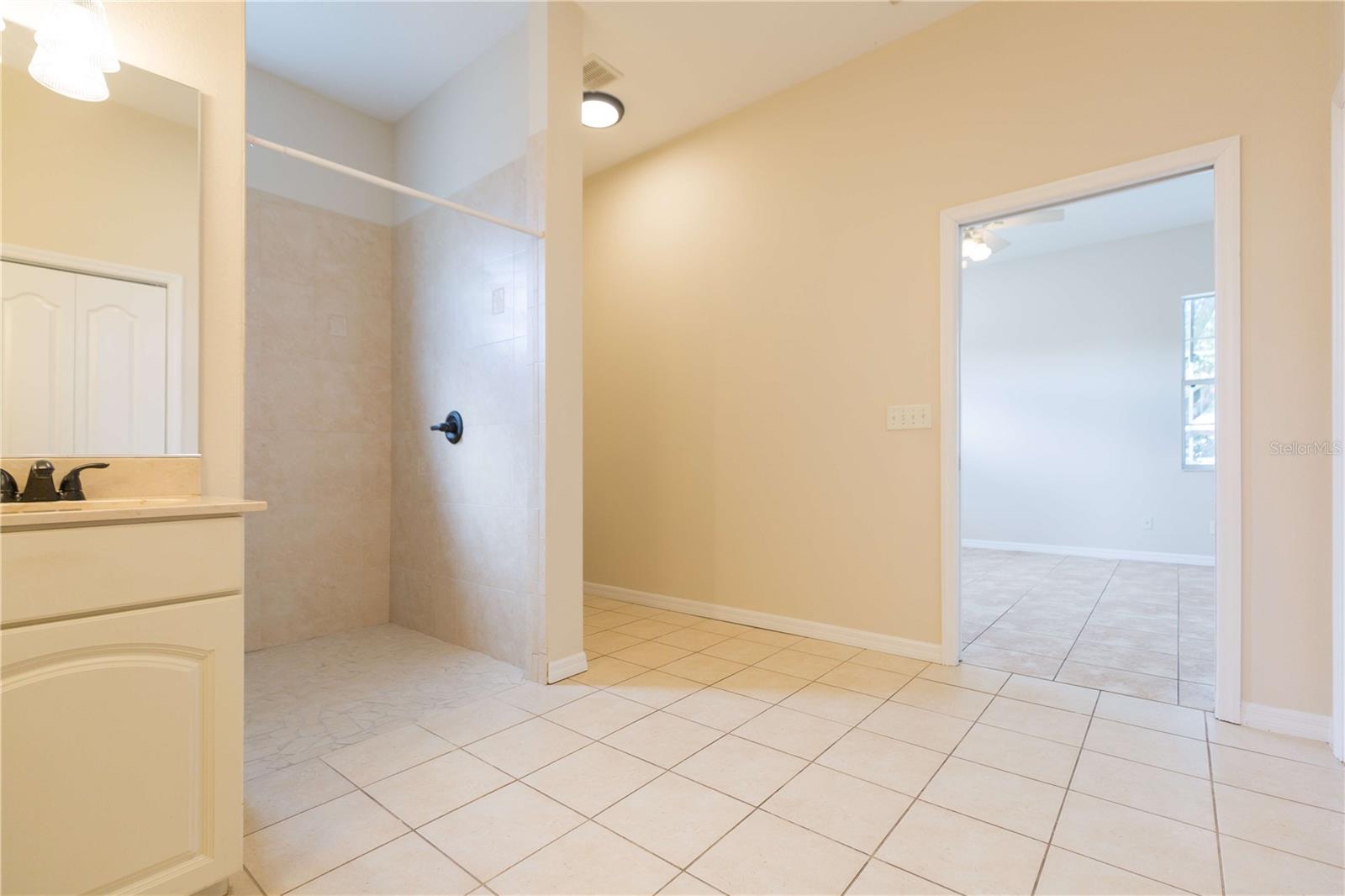 Image 29 of 55 For 36281 Oak Knoll Loop