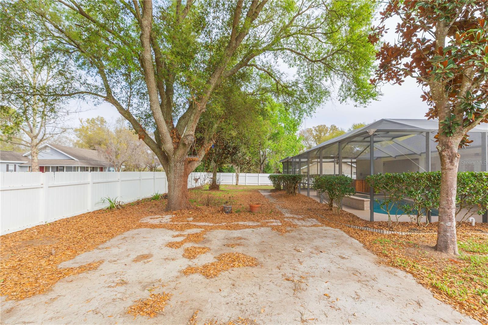 Image 40 of 55 For 36281 Oak Knoll Loop