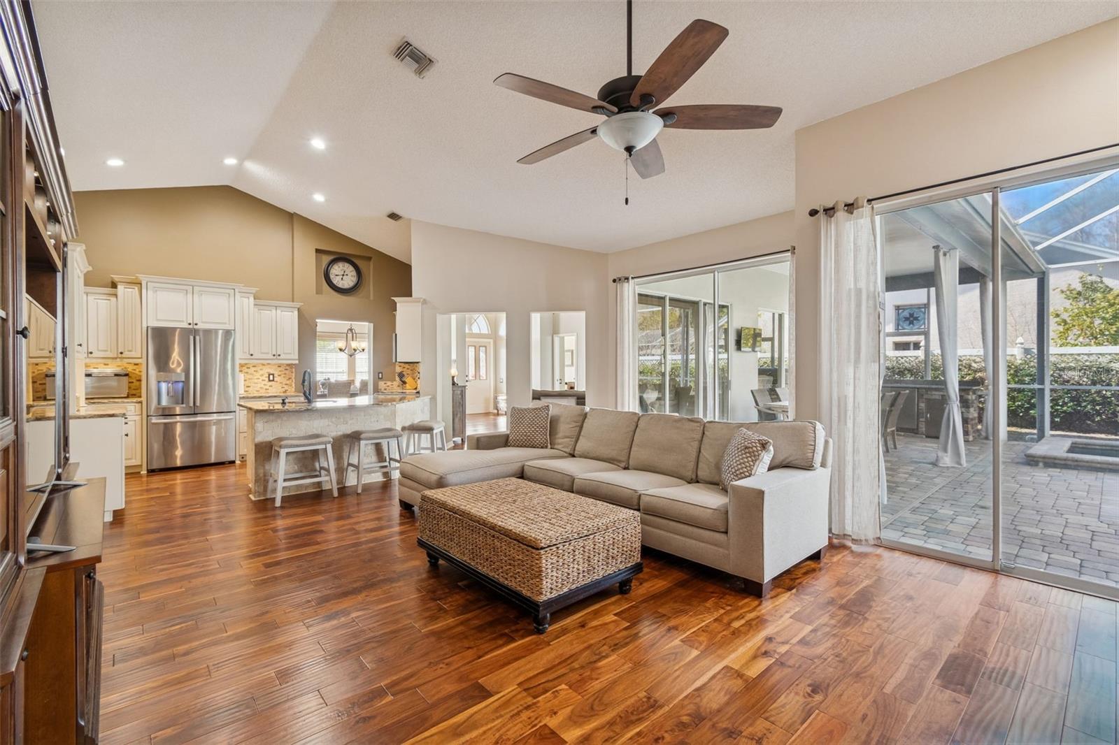 Image 20 of 62 For 7703 Northaven Place