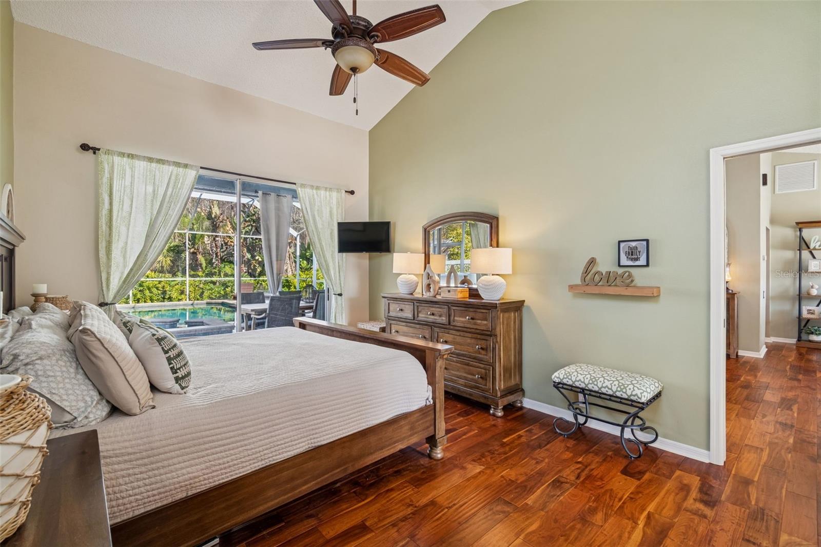 Image 24 of 62 For 7703 Northaven Place