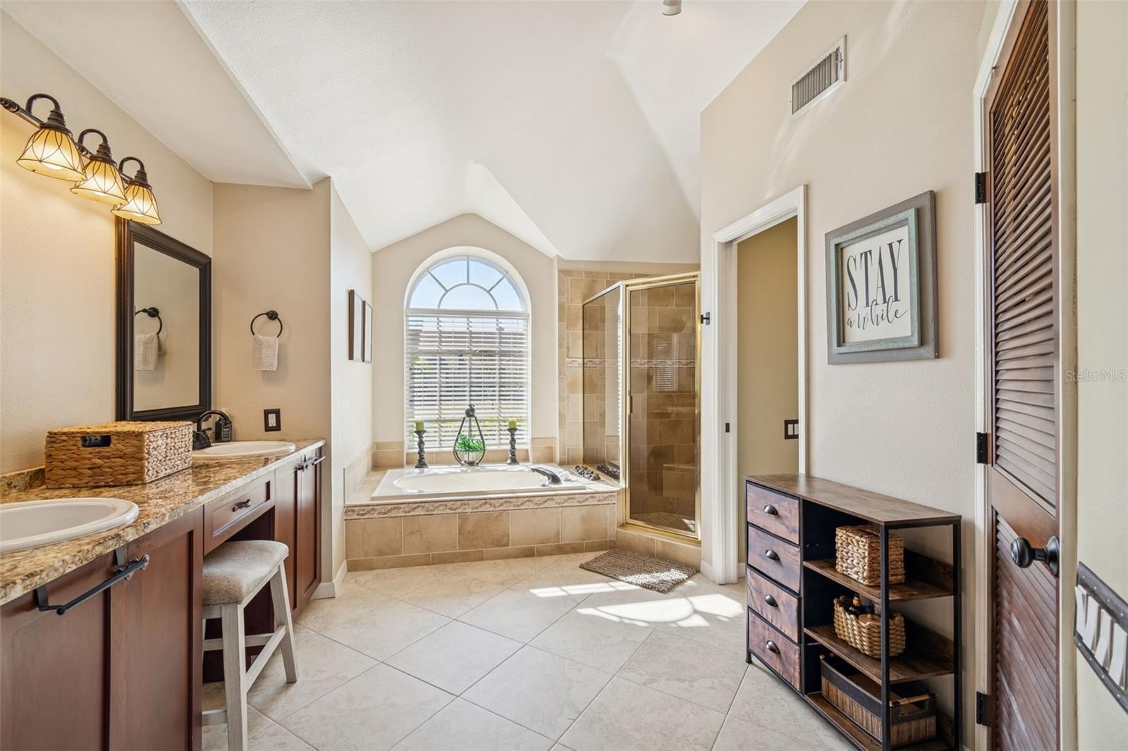 Image 27 of 62 For 7703 Northaven Place