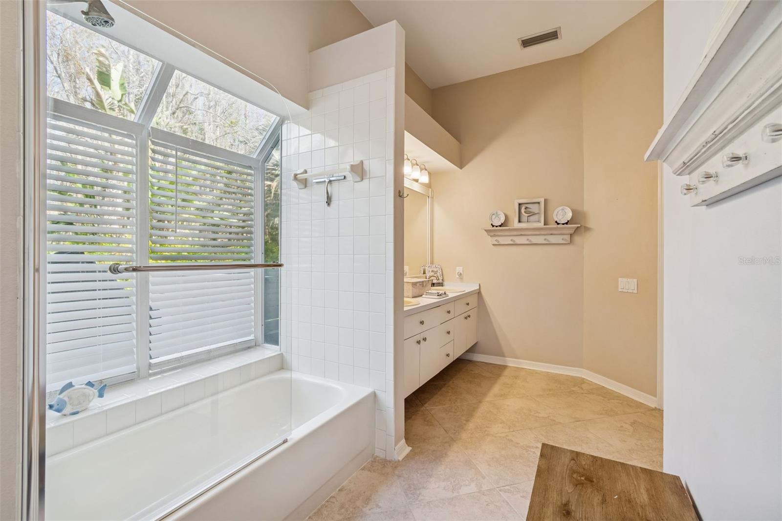 Image 43 of 62 For 7703 Northaven Place