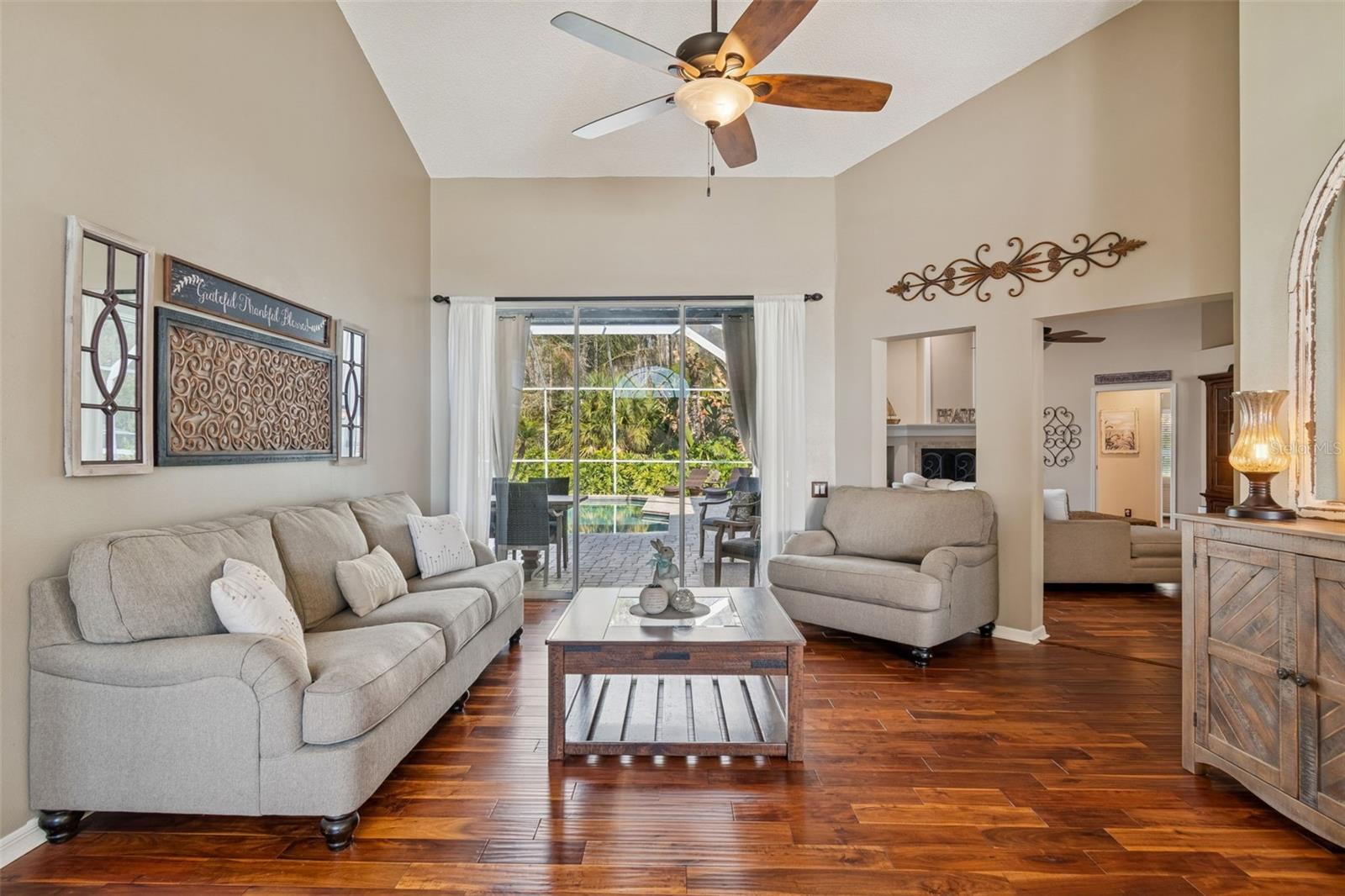 Image 7 of 62 For 7703 Northaven Place