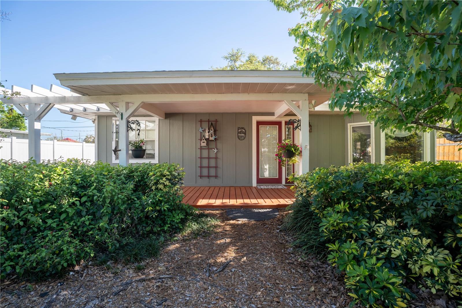 Details for 2567 Central Avenue, CLEARWATER, FL 33764