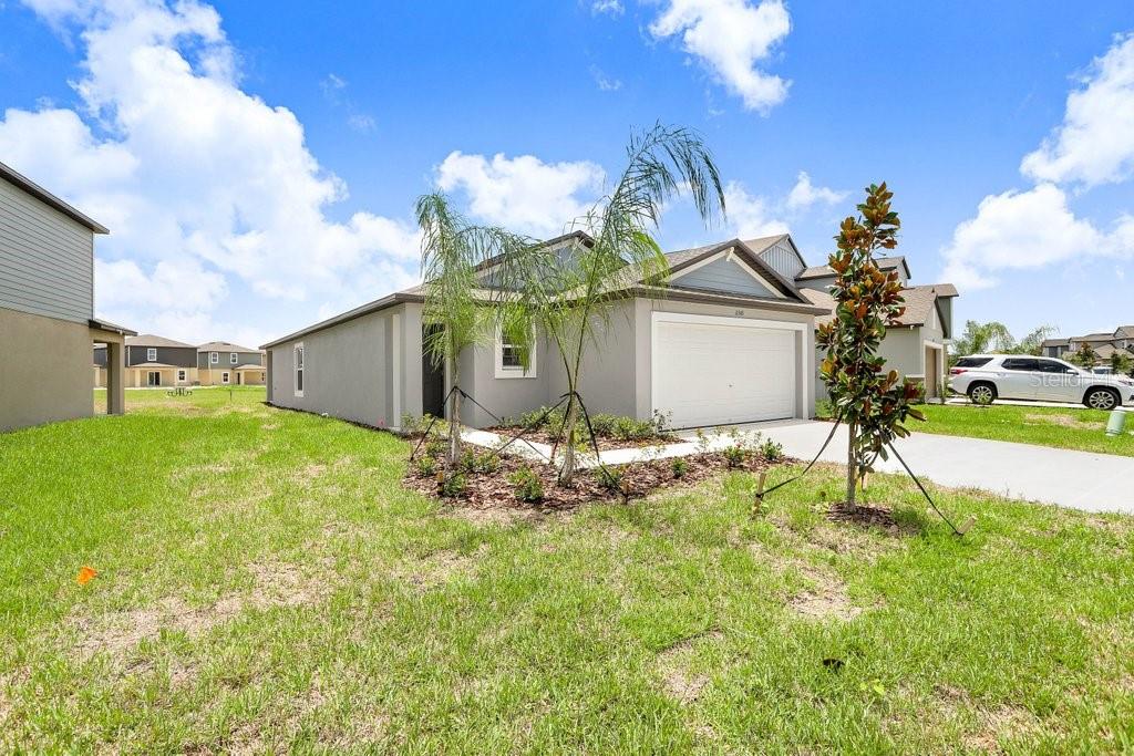 Image 20 of 36 For 11545 Radiant Shore Loop