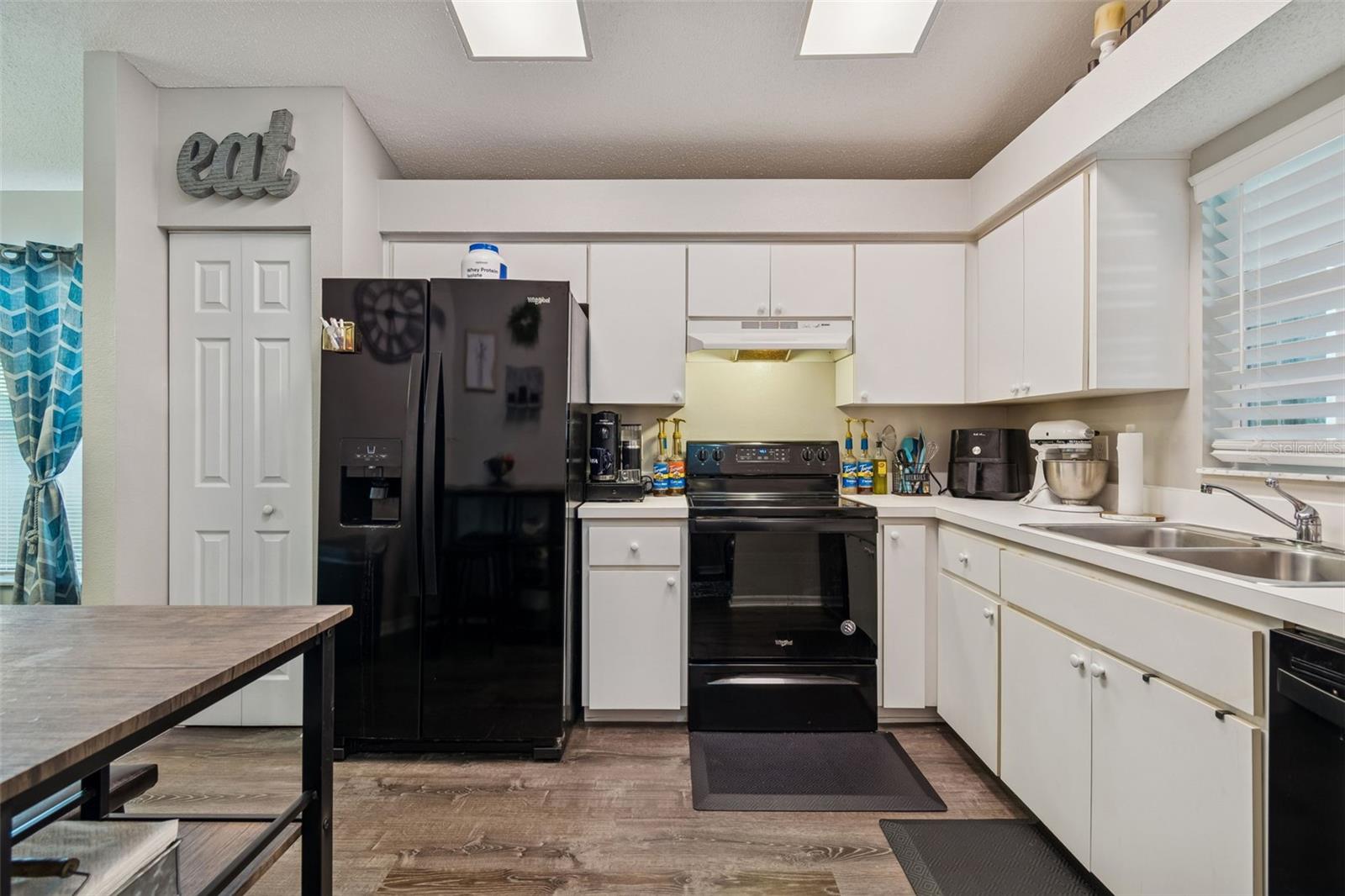 Image 13 of 63 For 7917 Chadwick Drive