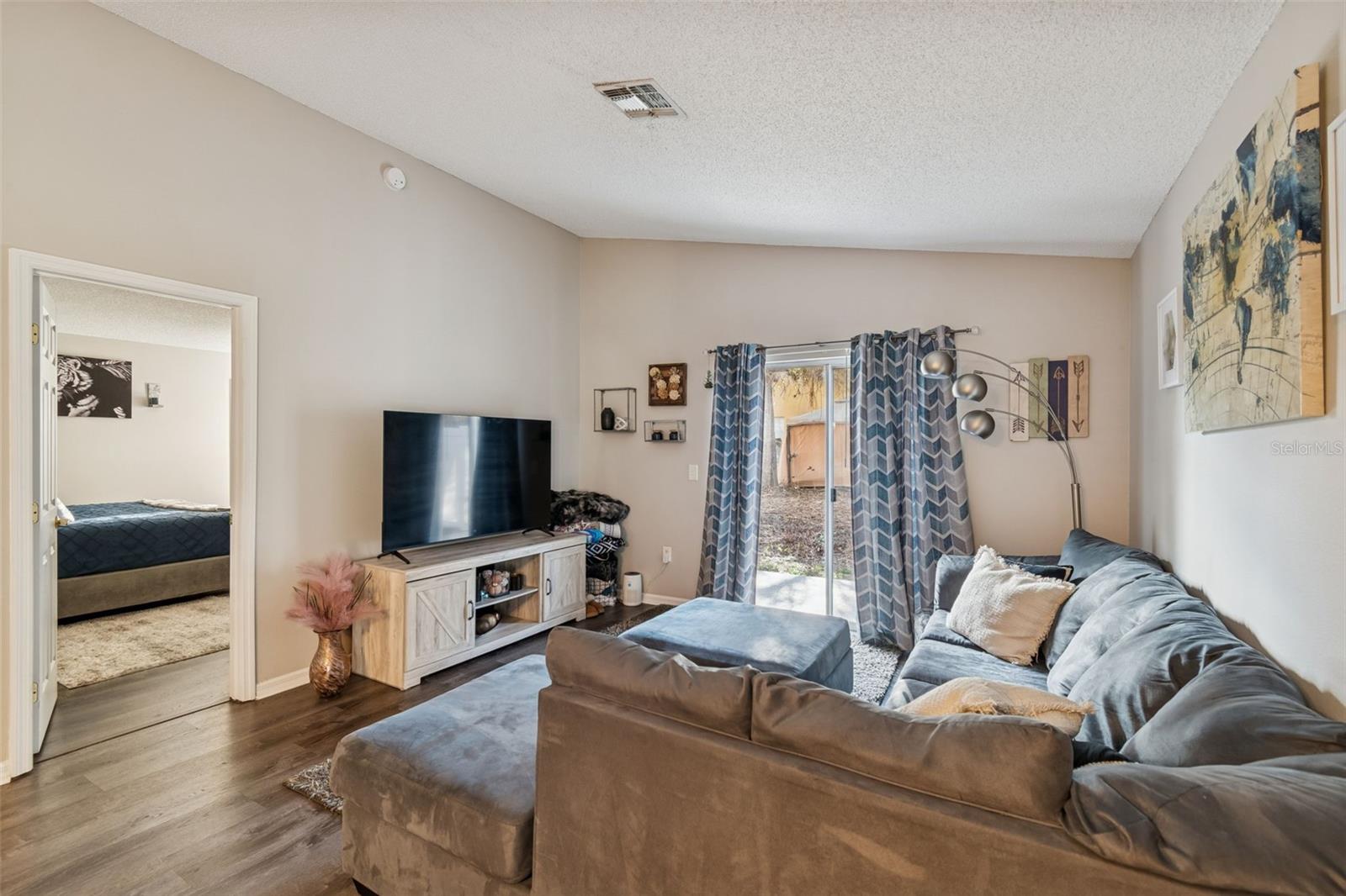 Image 26 of 63 For 7917 Chadwick Drive