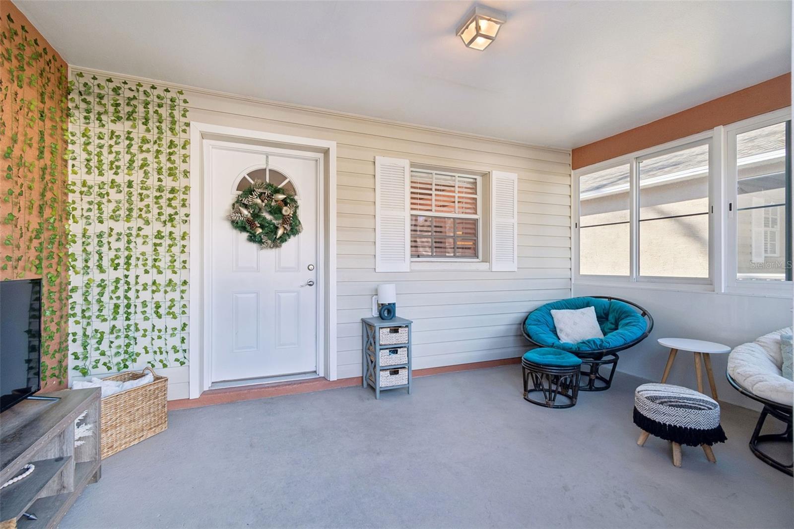 Image 6 of 63 For 7917 Chadwick Drive