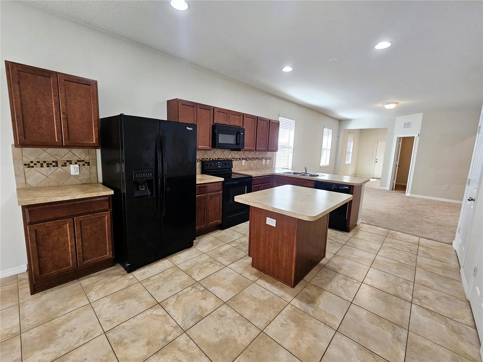 Image 14 of 36 For 6302 Magnolia Park Boulevard