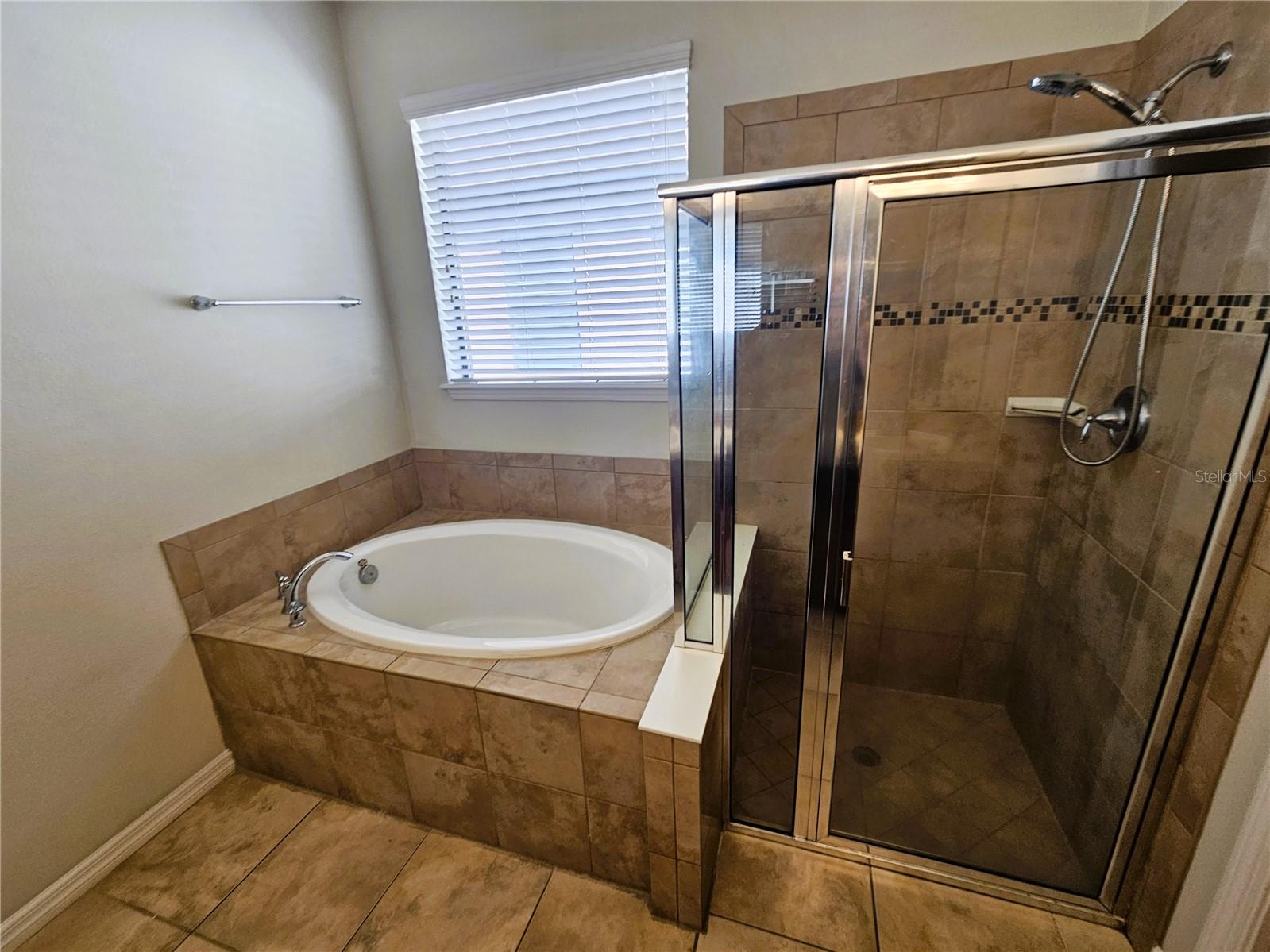 Image 21 of 36 For 6302 Magnolia Park Boulevard