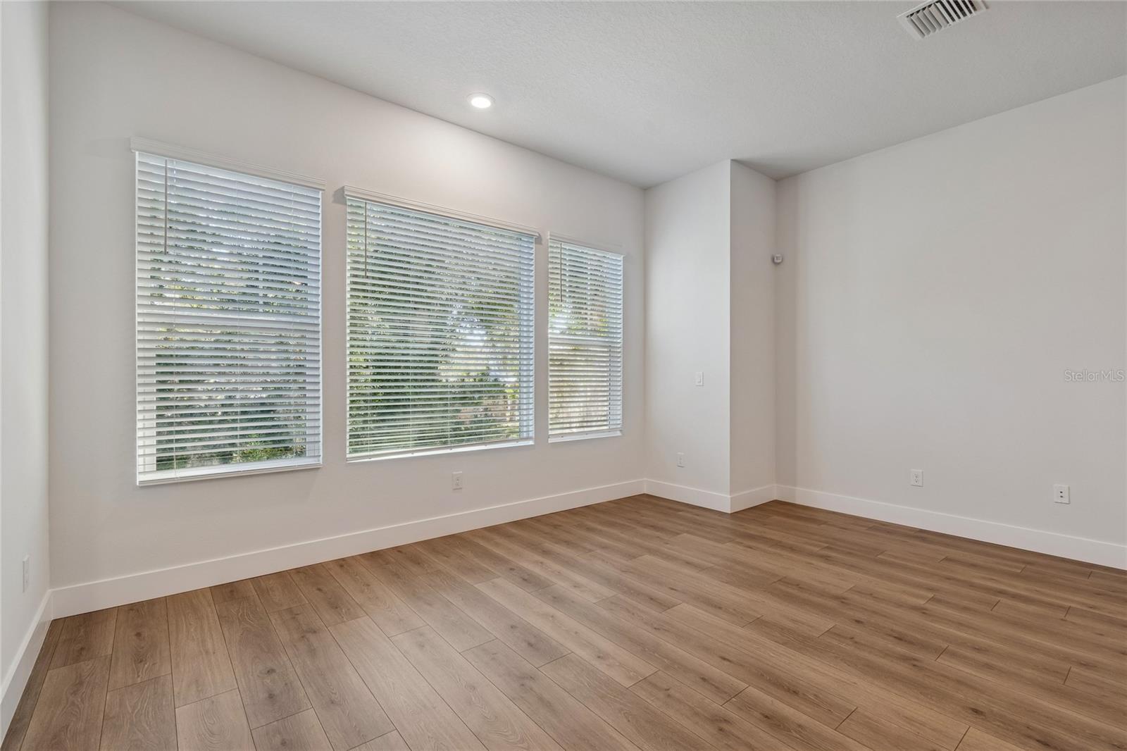 Image 15 of 44 For 6605 Nebraska Avenue 20