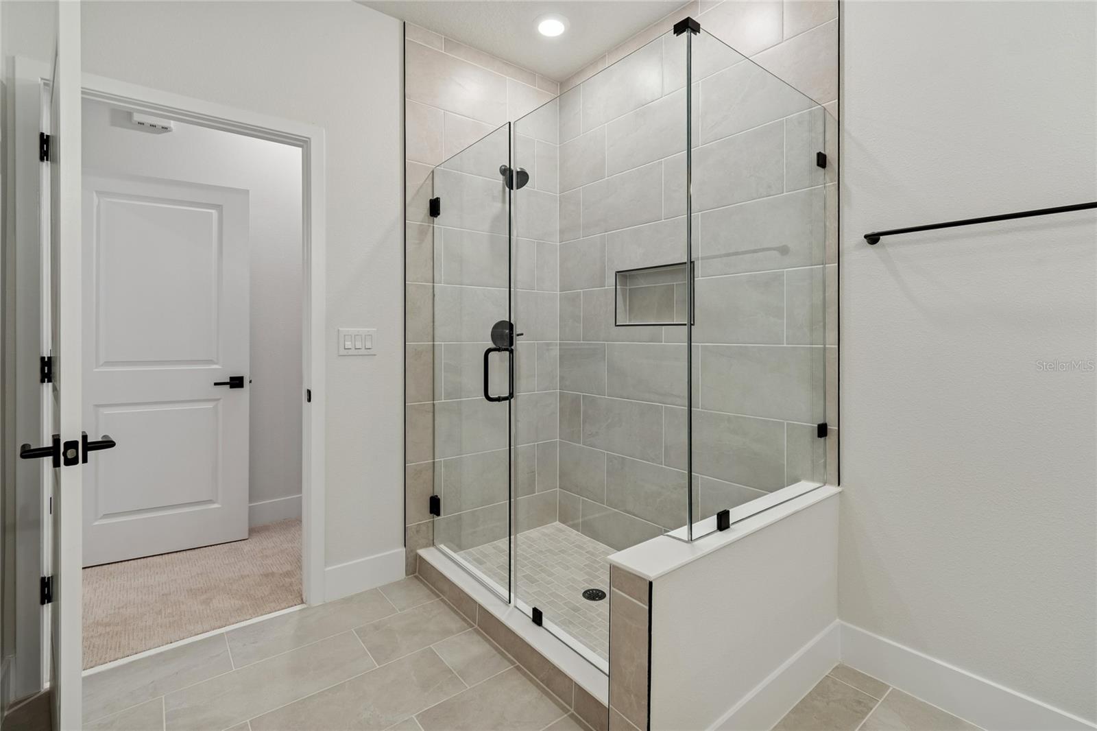 Image 22 of 44 For 6605 Nebraska Avenue 20