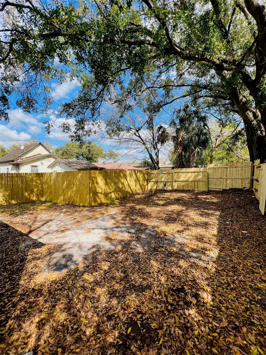 Image 6 of 6 For 2507 Armenia