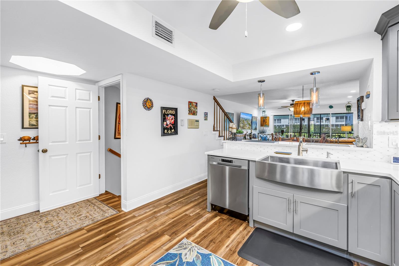 Image 11 of 71 For 9948 Indian Key Trail 17