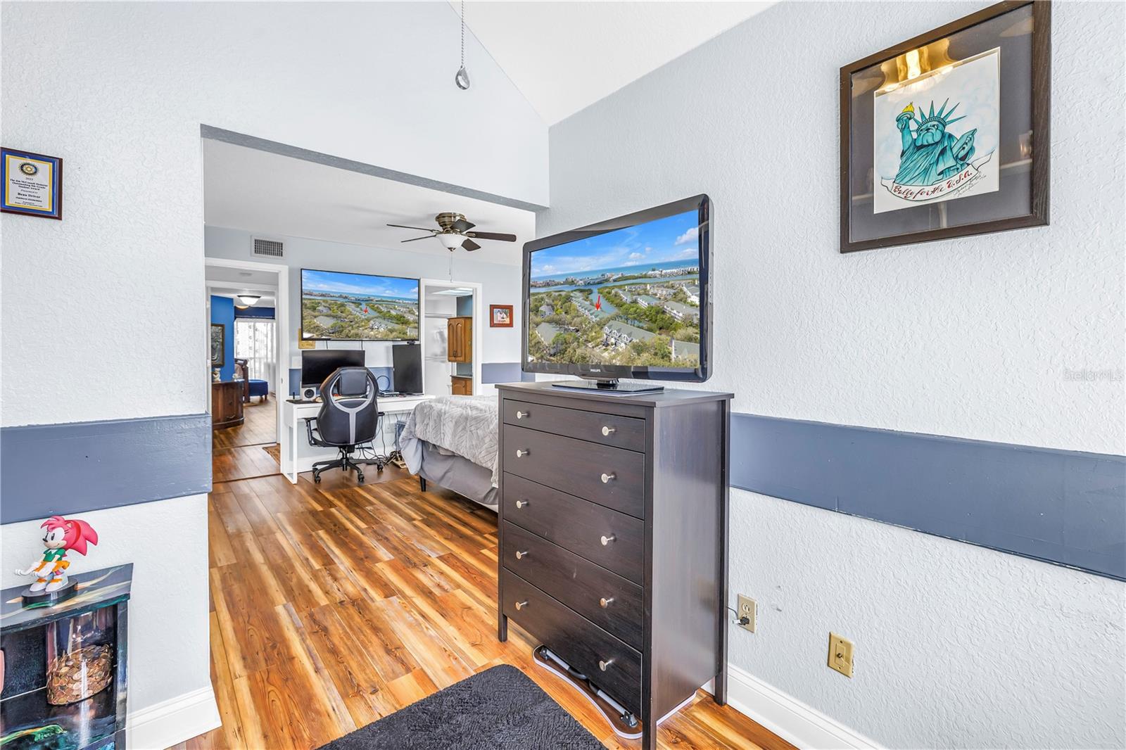 Image 29 of 71 For 9948 Indian Key Trail 17