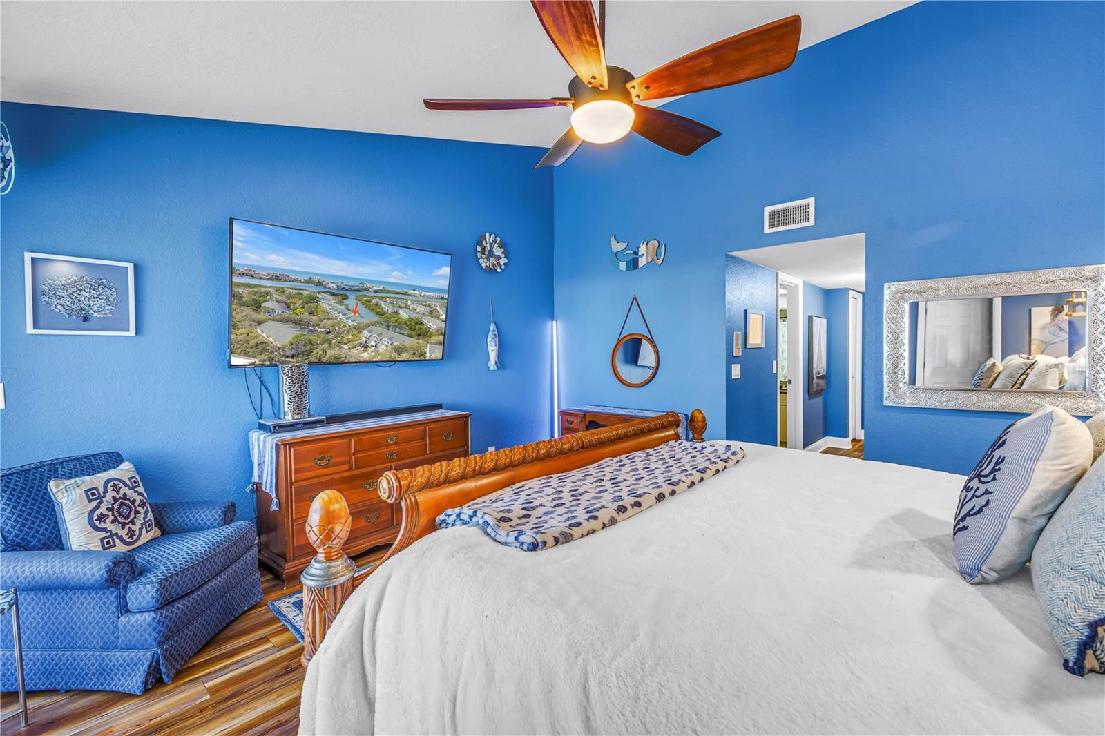 Image 33 of 71 For 9948 Indian Key Trail 17