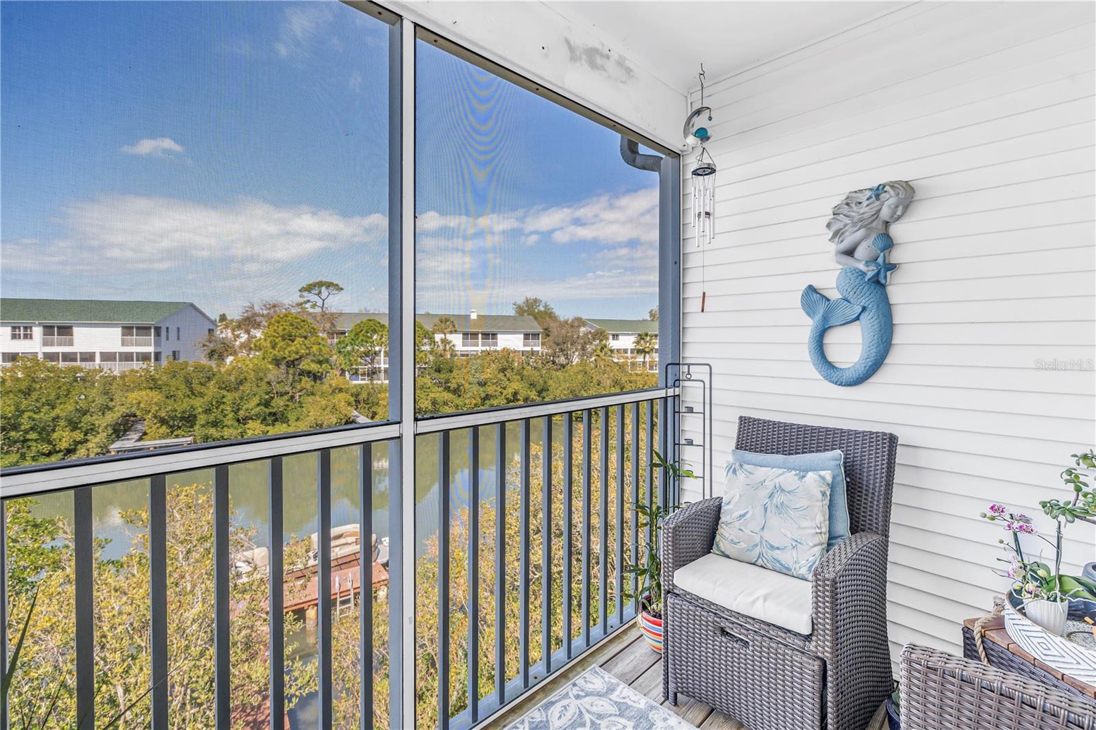 Image 37 of 71 For 9948 Indian Key Trail 17