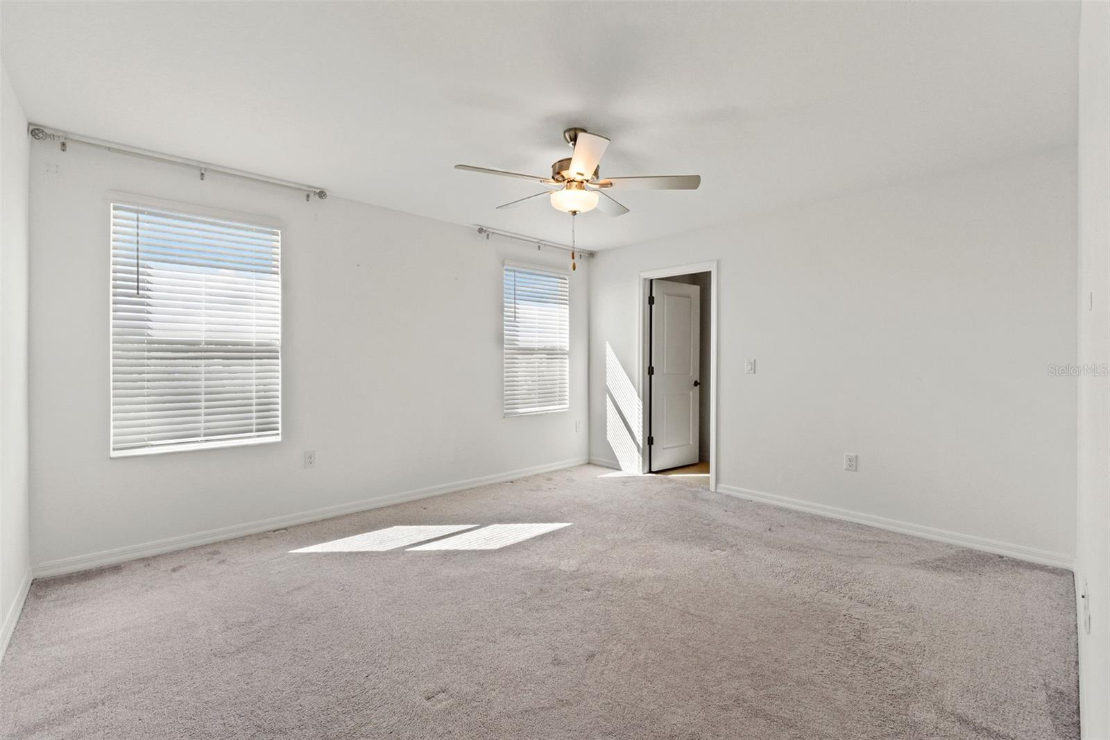 Image 18 of 46 For 35080 Ackley Trace