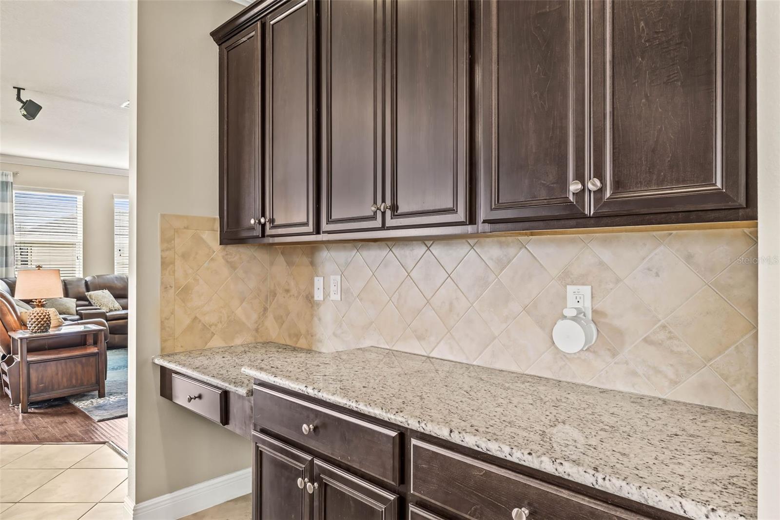 Image 16 of 66 For 3204 Mapleridge Drive