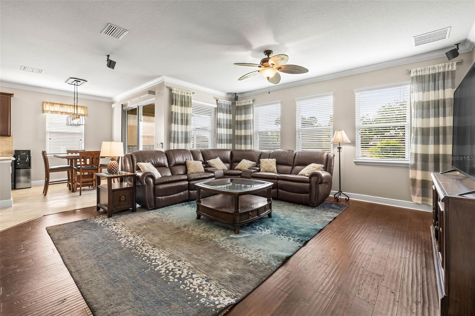 Image 25 of 66 For 3204 Mapleridge Drive