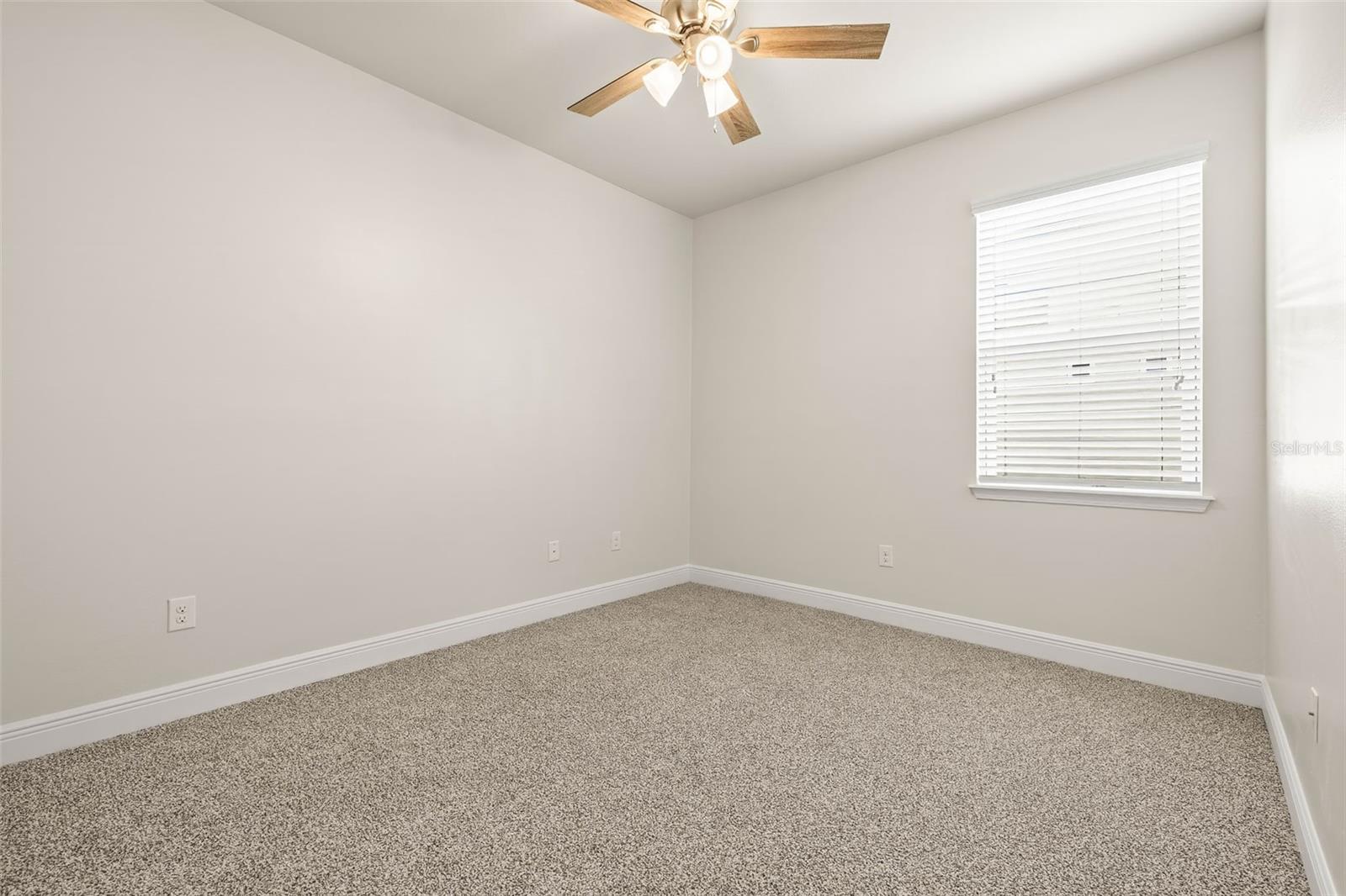 Image 34 of 66 For 3204 Mapleridge Drive