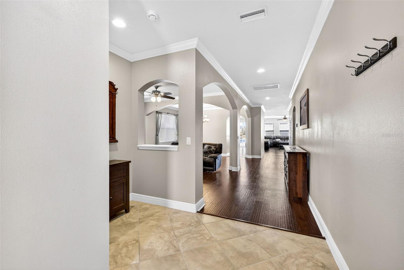 Image 8 of 66 For 3204 Mapleridge Drive