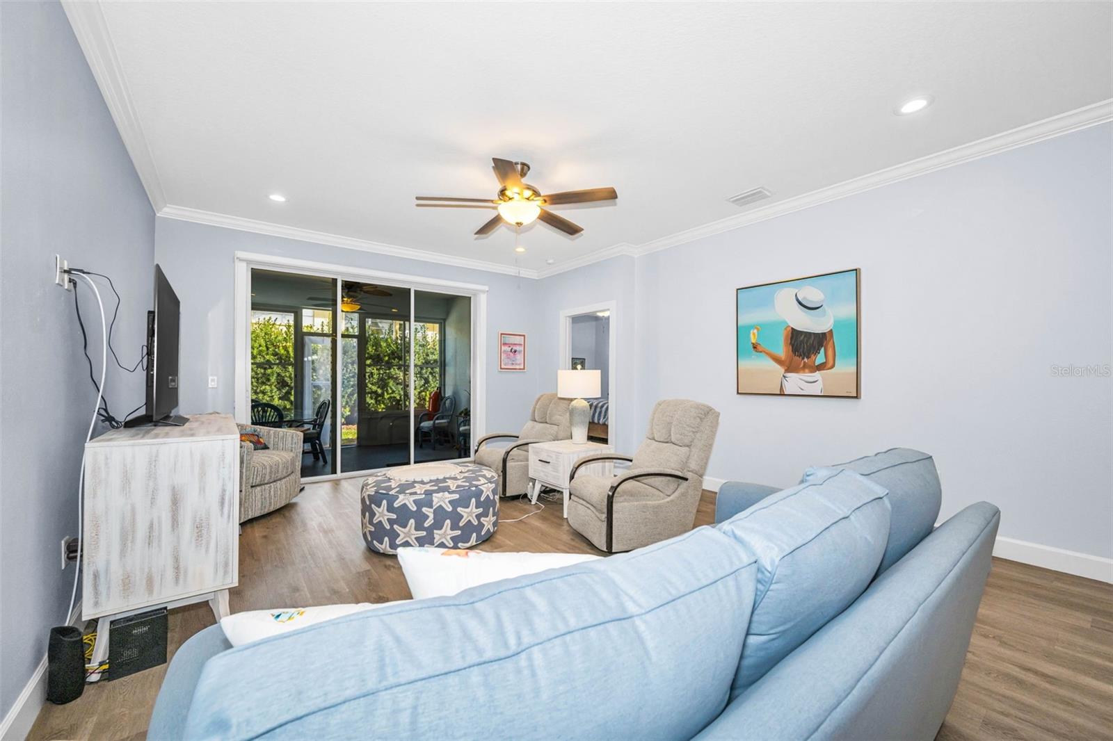 Image 21 of 51 For 1528 Highland Park Drive