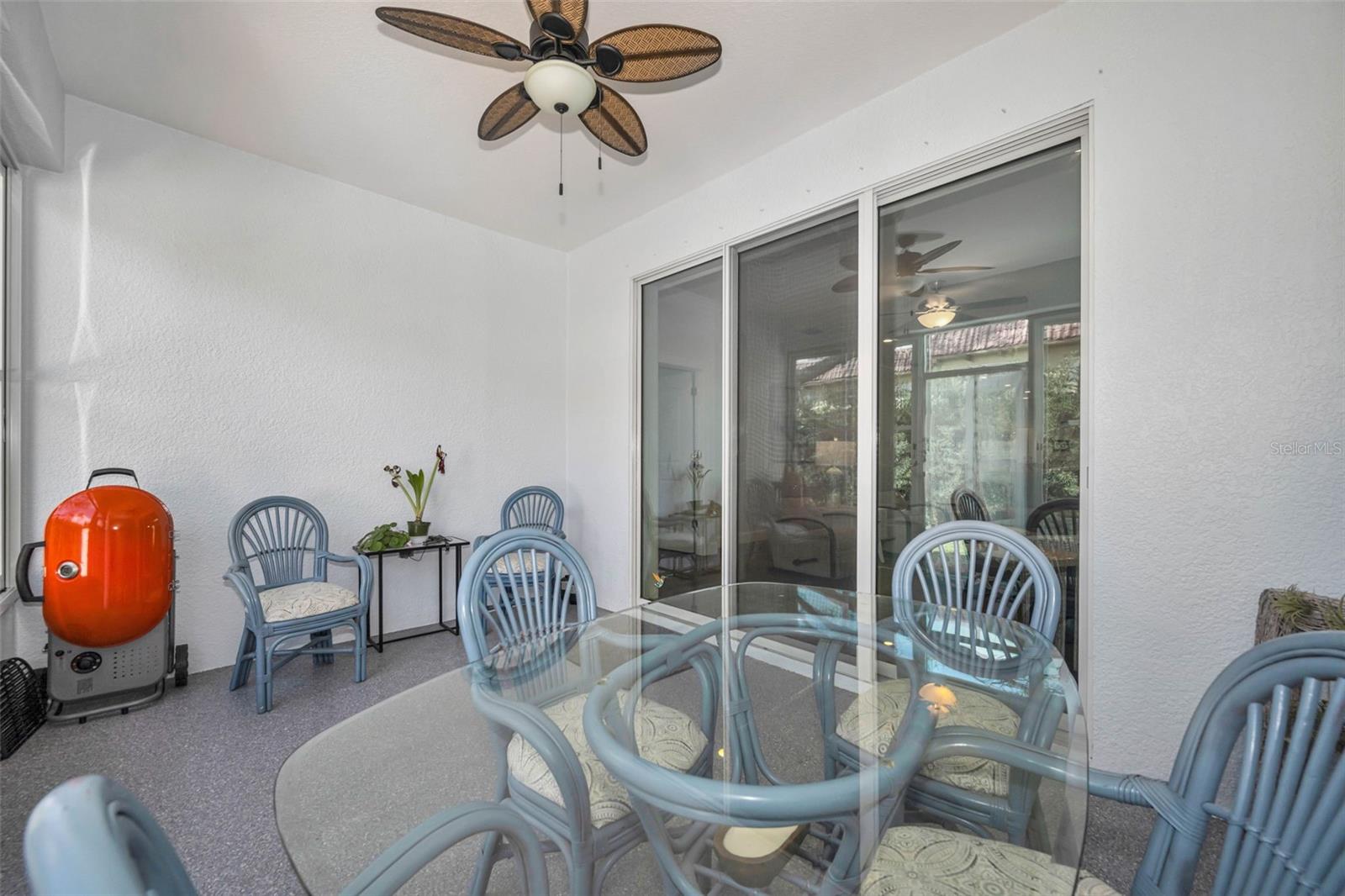 Image 23 of 51 For 1528 Highland Park Drive