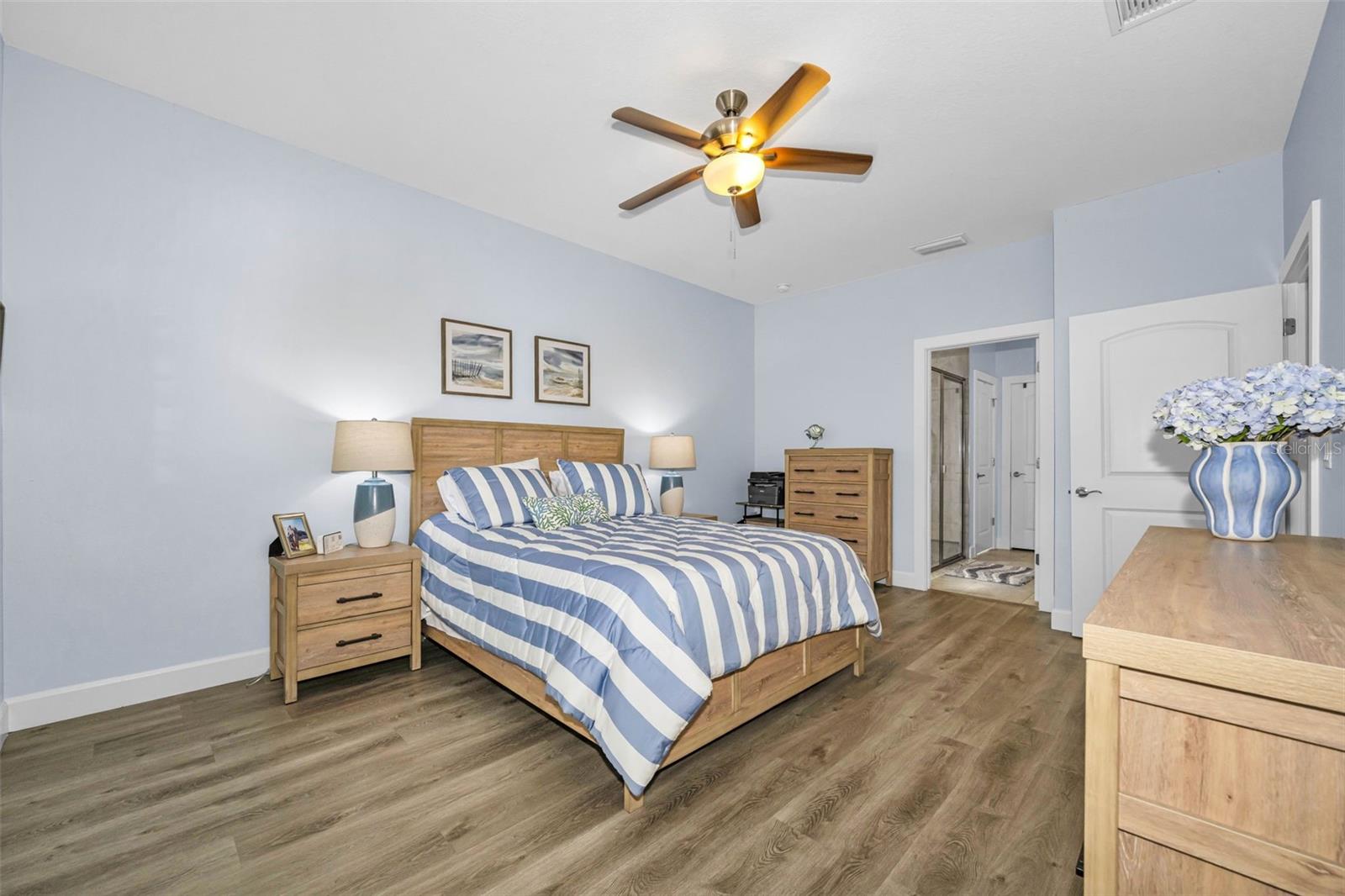 Image 28 of 51 For 1528 Highland Park Drive