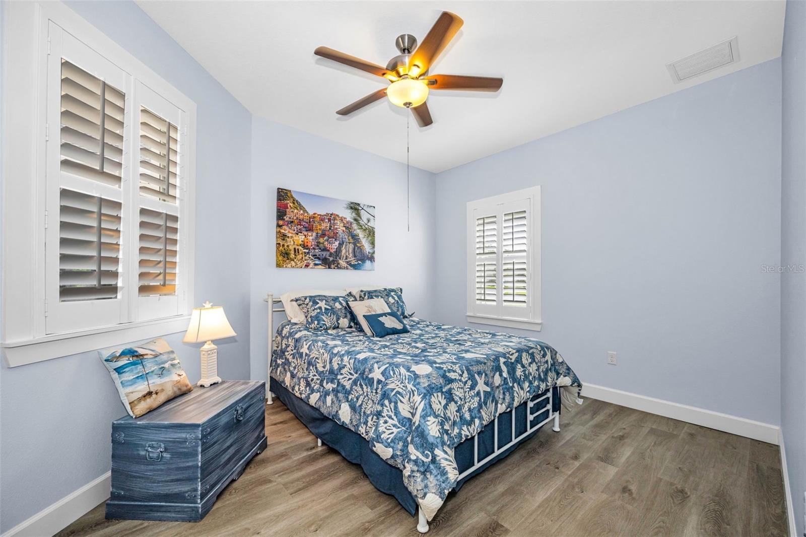 Image 32 of 51 For 1528 Highland Park Drive