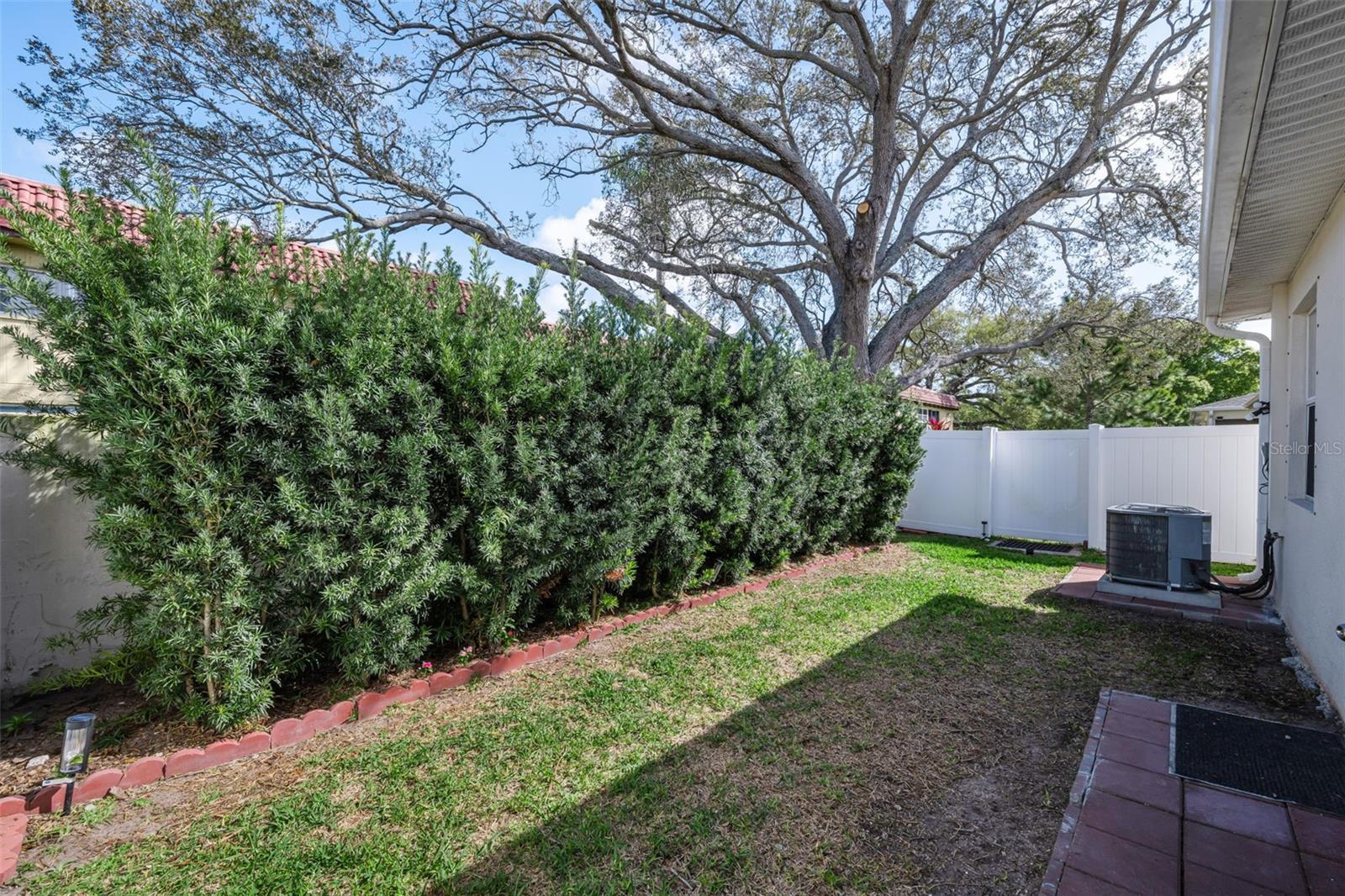 Image 39 of 51 For 1528 Highland Park Drive