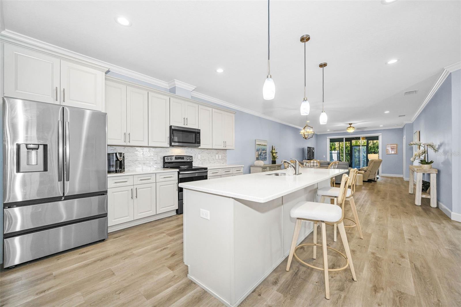 Image 9 of 51 For 1528 Highland Park Drive