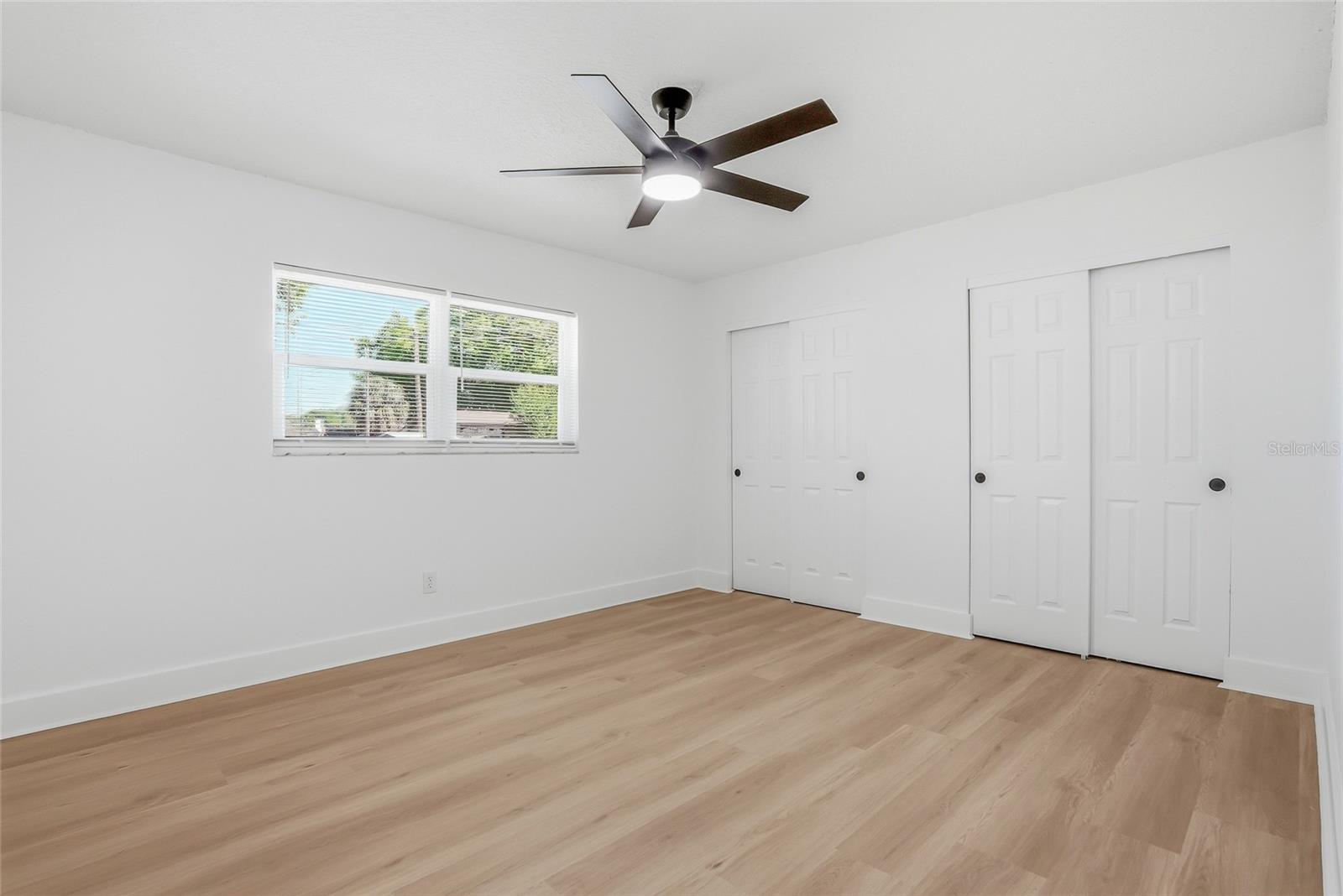 Image 14 of 38 For 1339 35th Street N