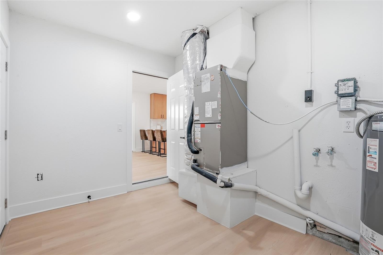 Image 27 of 38 For 1339 35th Street N