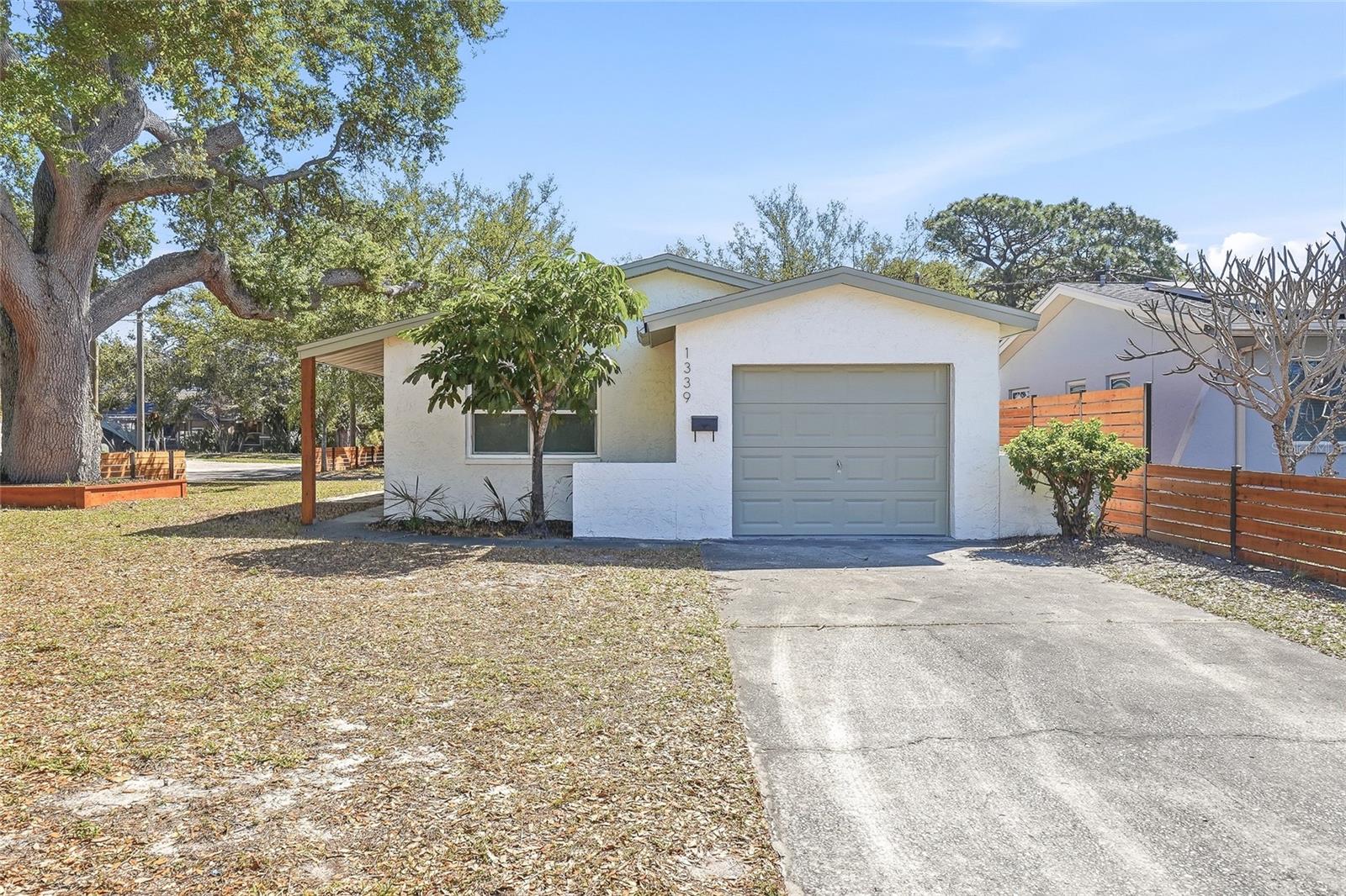 Image 31 of 38 For 1339 35th Street N