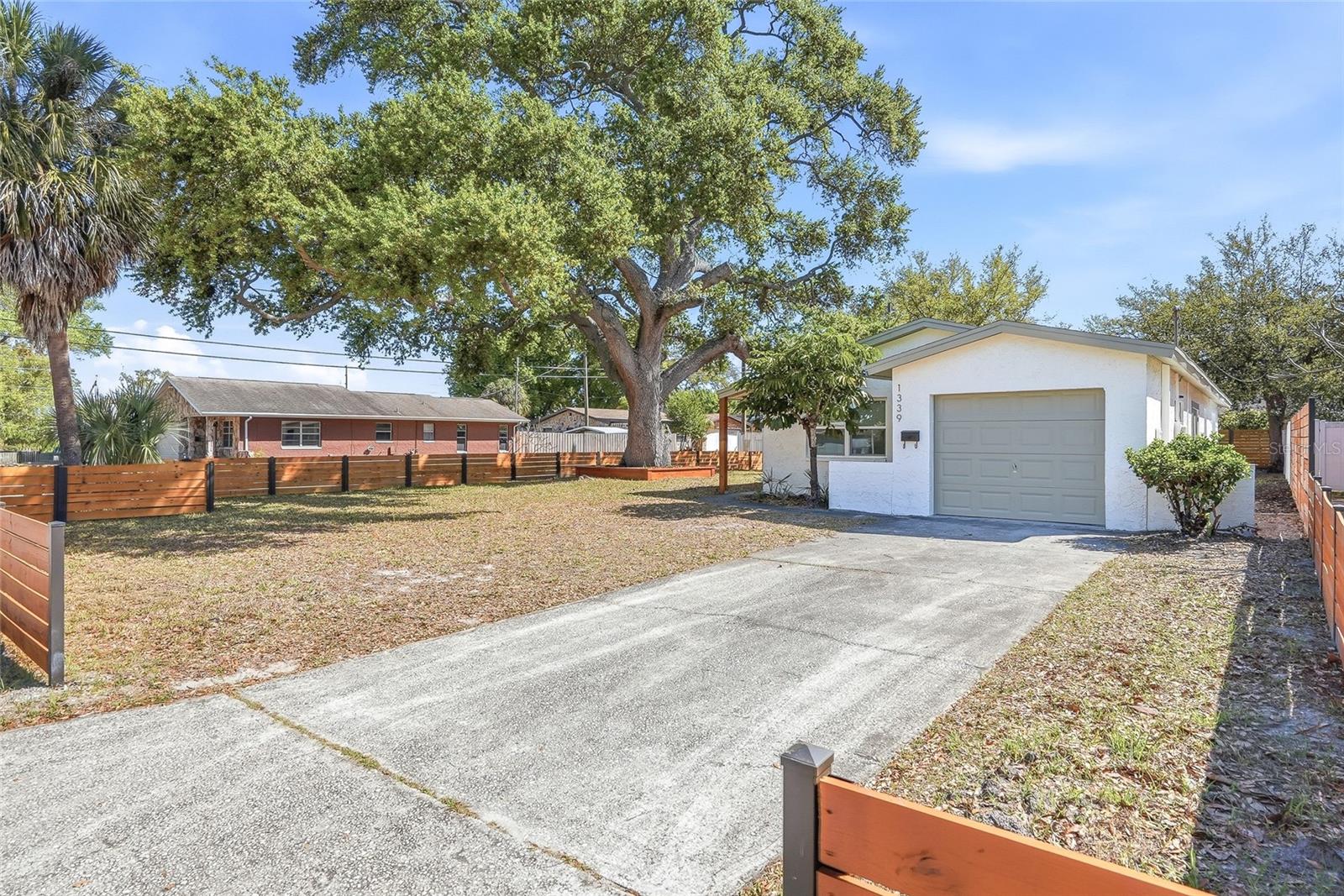 Image 32 of 38 For 1339 35th Street N