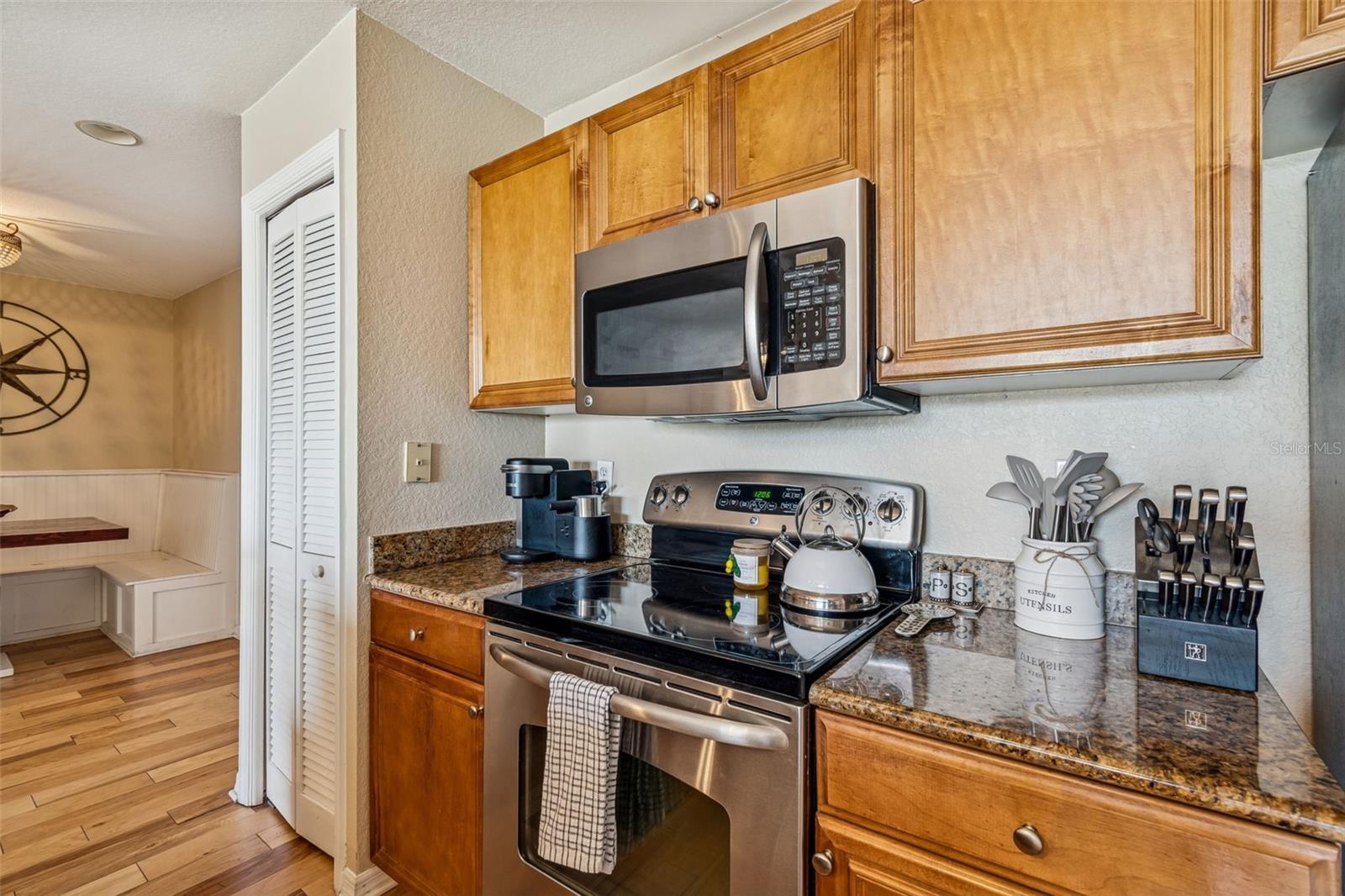 Image 17 of 77 For 700 Harbour Island Boulevard 411