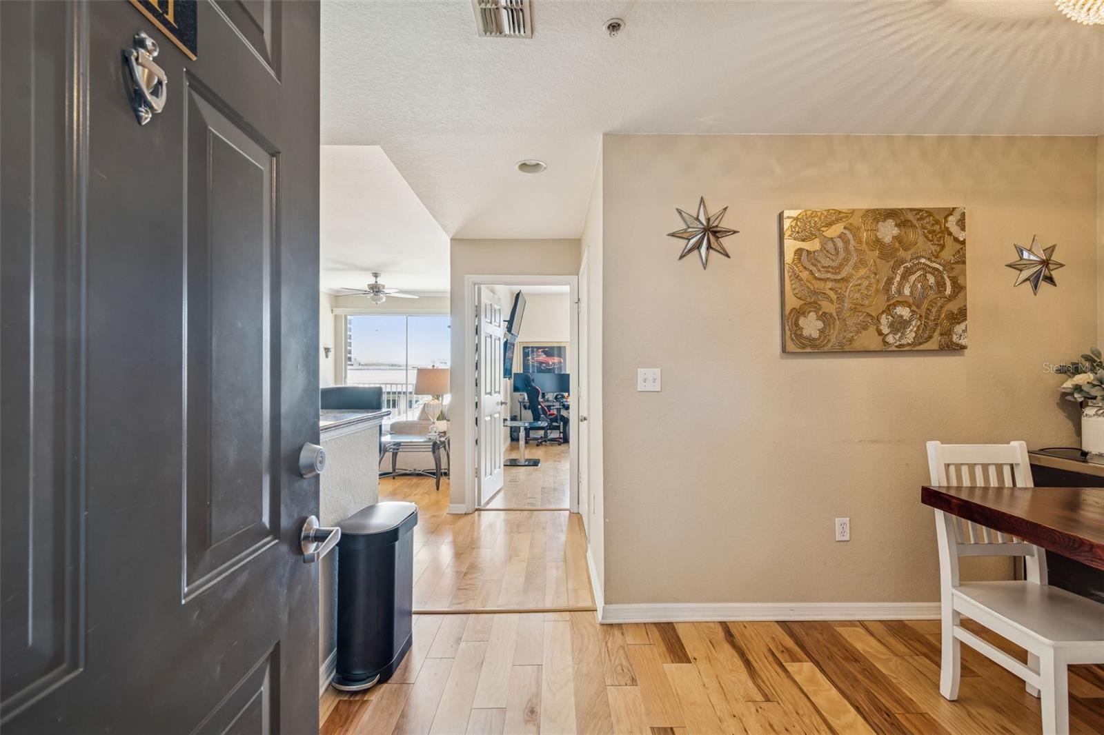 Image 2 of 77 For 700 Harbour Island Boulevard 411