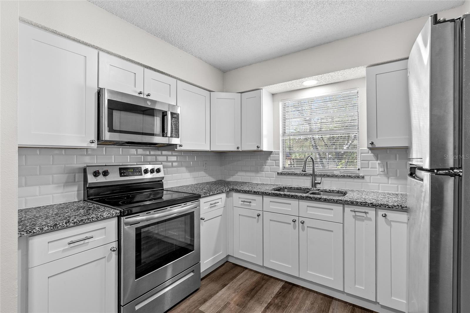 Image 10 of 32 For 4926 Haines Road N