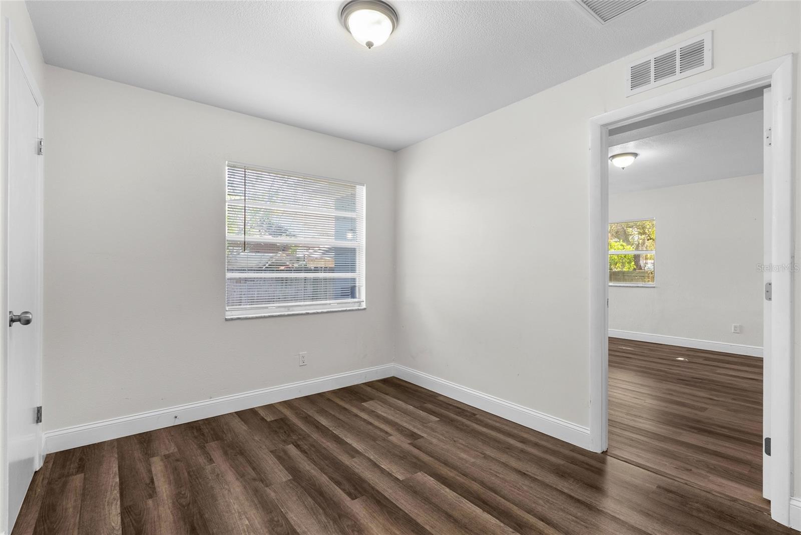 Image 12 of 32 For 4926 Haines Road N