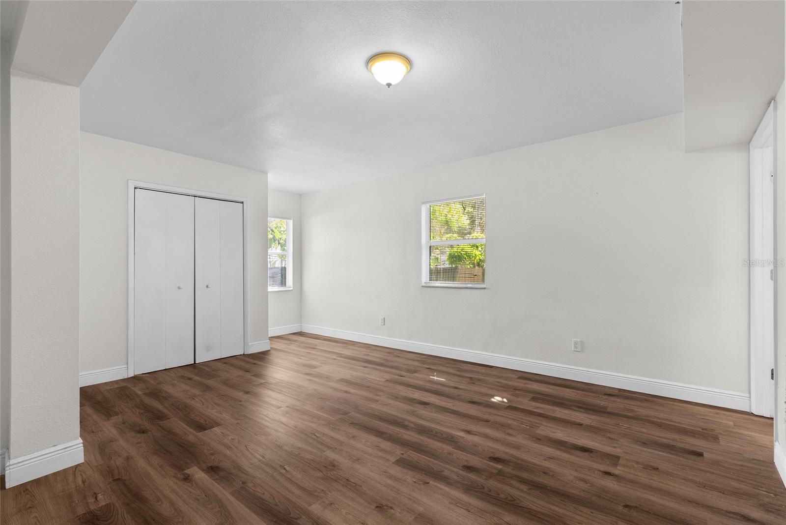 Image 14 of 32 For 4926 Haines Road N