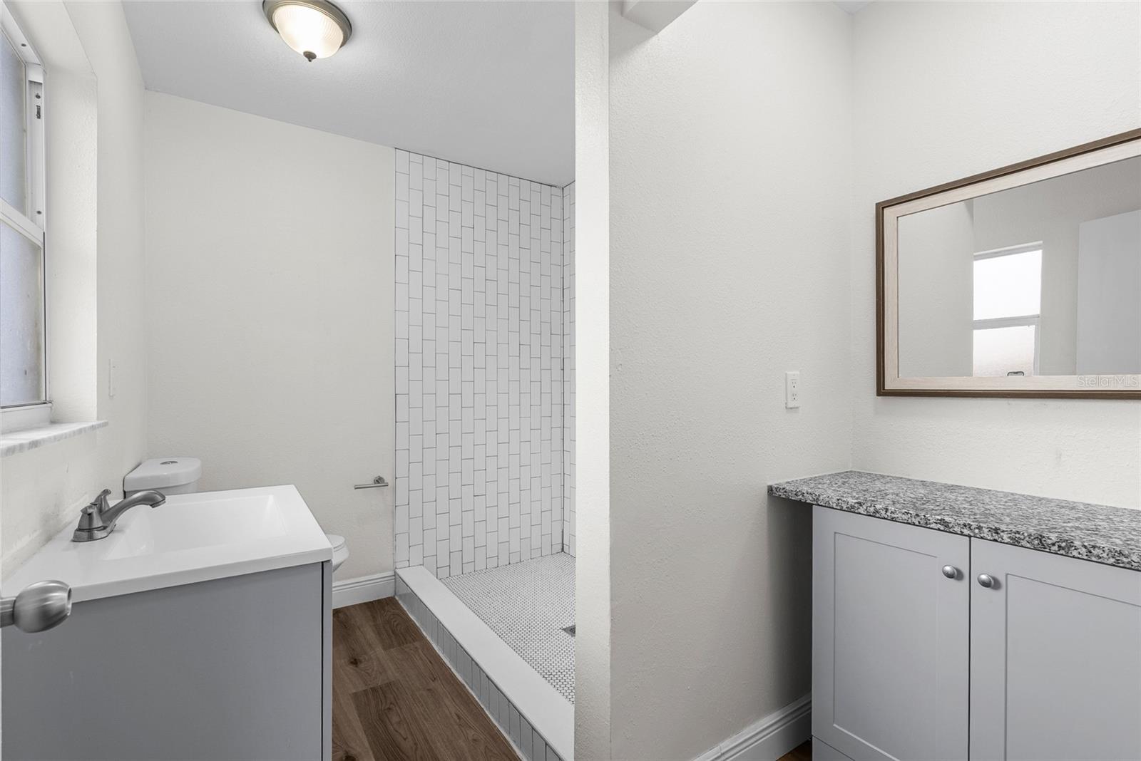 Image 18 of 32 For 4926 Haines Road N