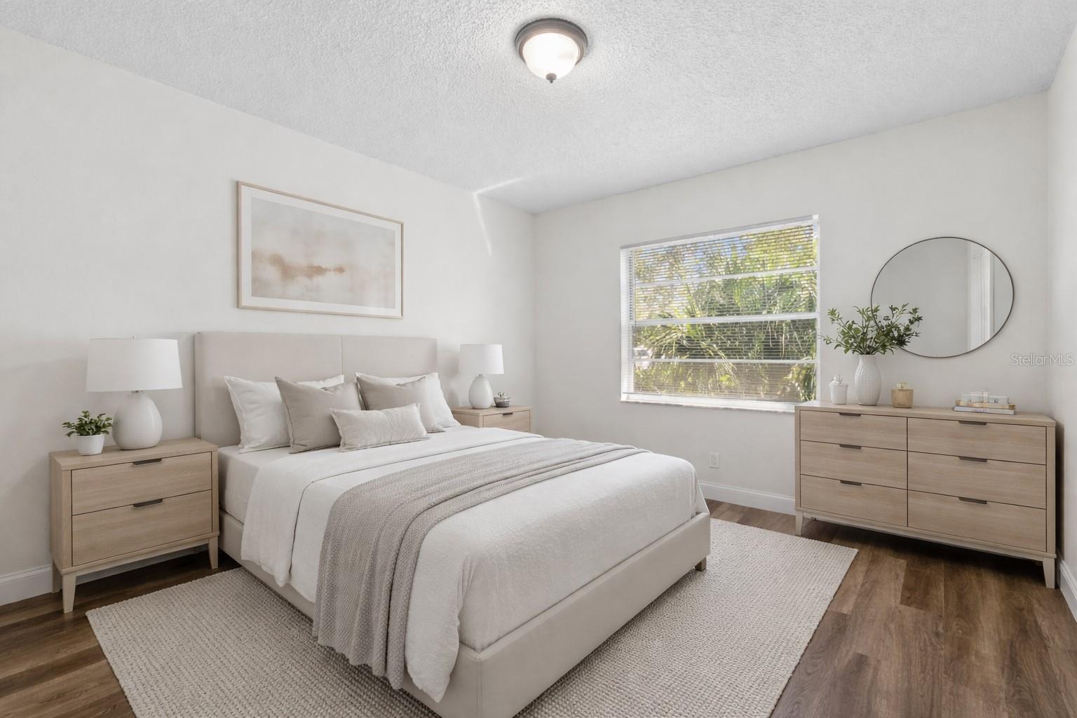 Image 21 of 32 For 4926 Haines Road N