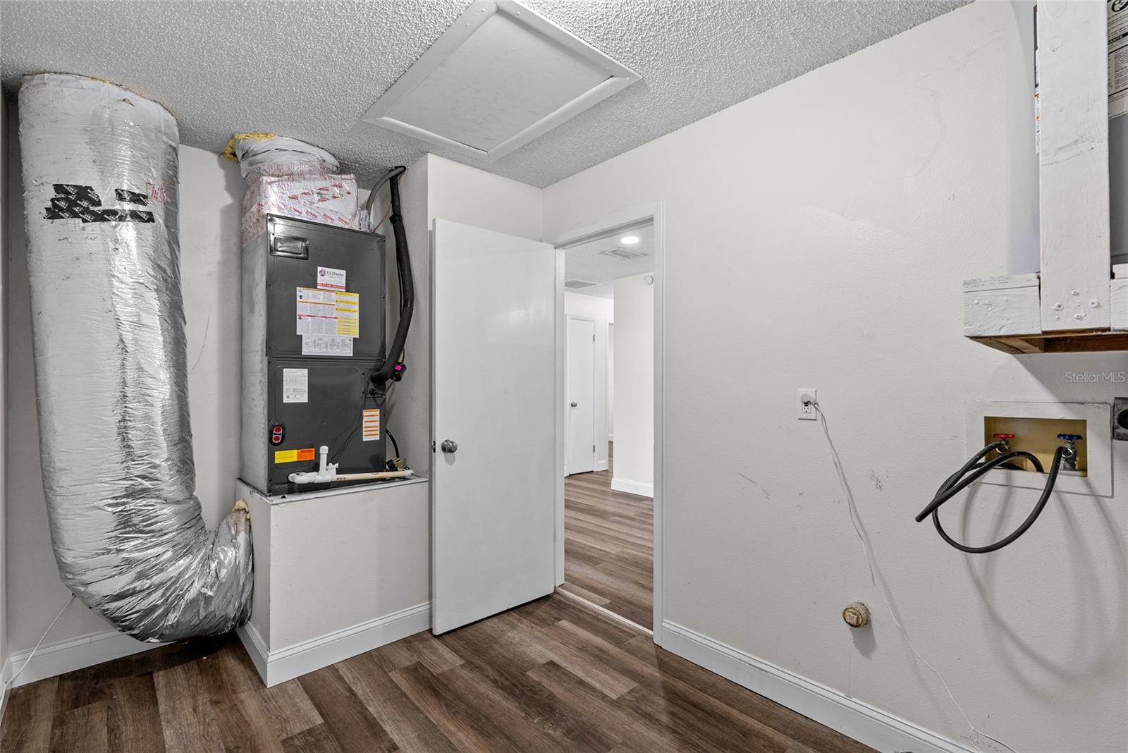 Image 27 of 32 For 4926 Haines Road N